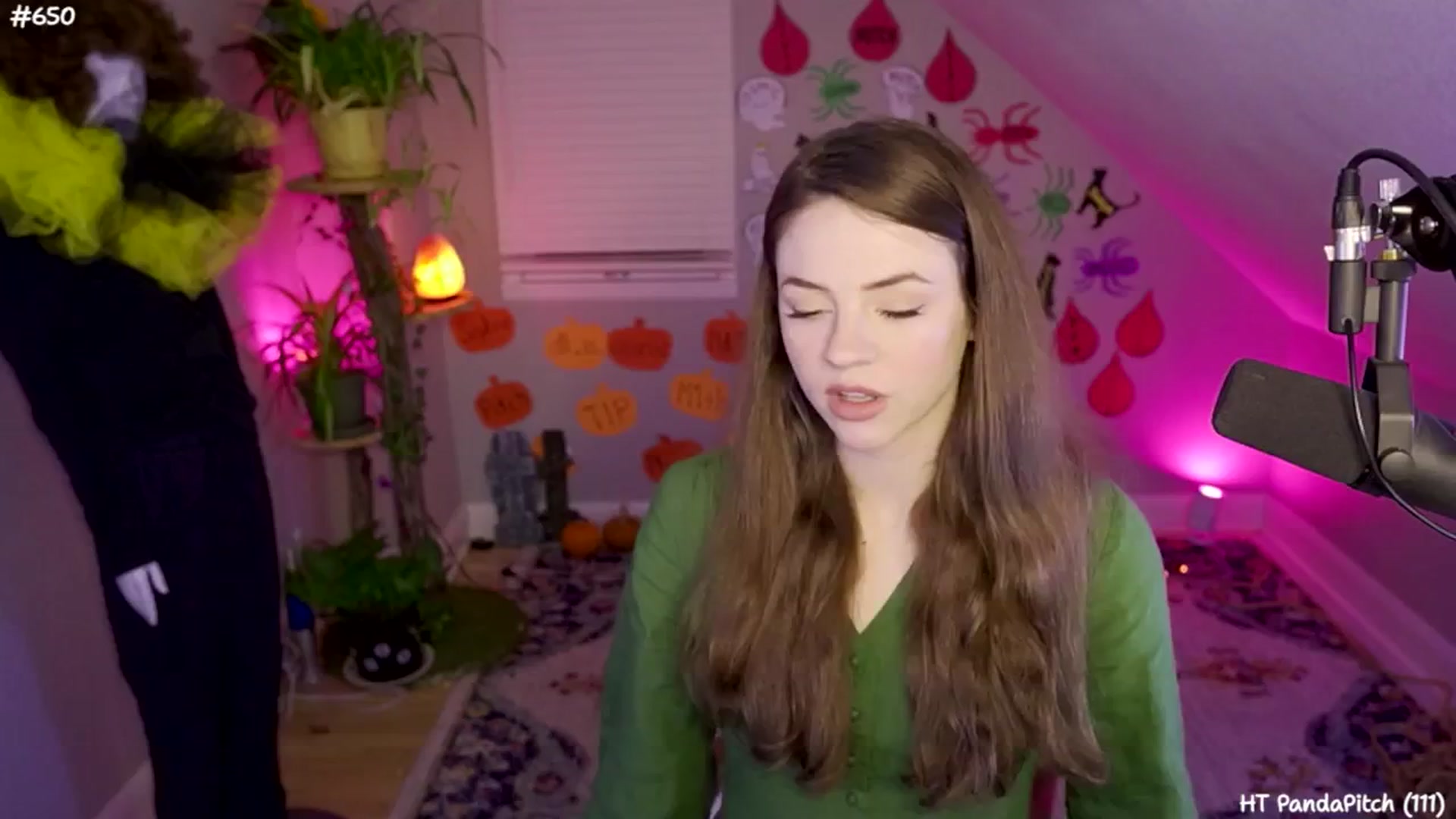 Gallery image thumbnail from NoSophNovembr's myfreecams stream on, 11/19/2024, 05:07 image 3 of 20