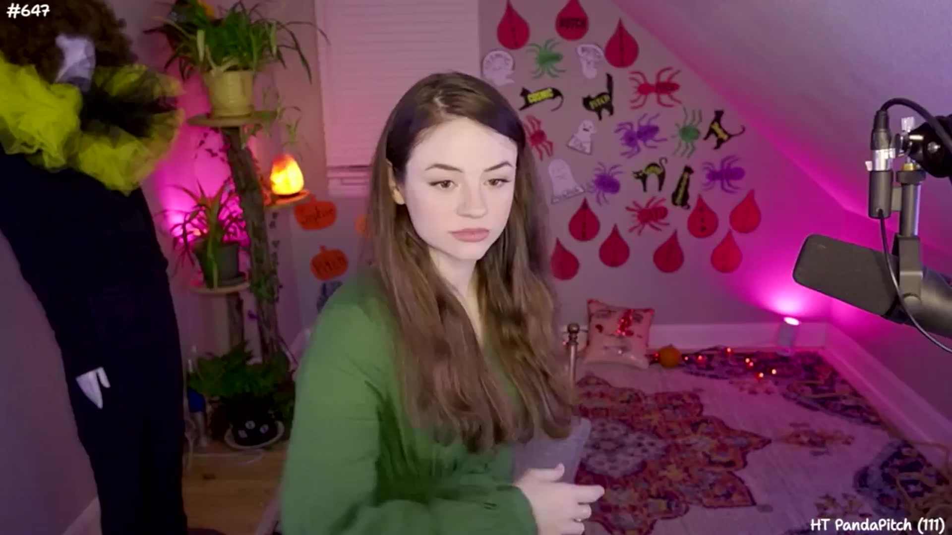Gallery image thumbnail from NoSophNovembr's myfreecams stream on, 11/19/2024, 05:07 image 15 of 20