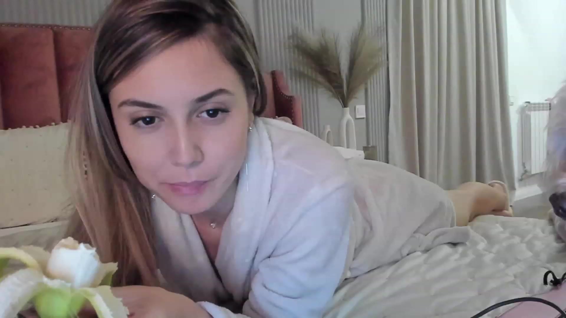 Gallery image thumbnail from No_Pvts_BB's myfreecams stream on, 11/18/2022, 23:27 image 4 of 20
