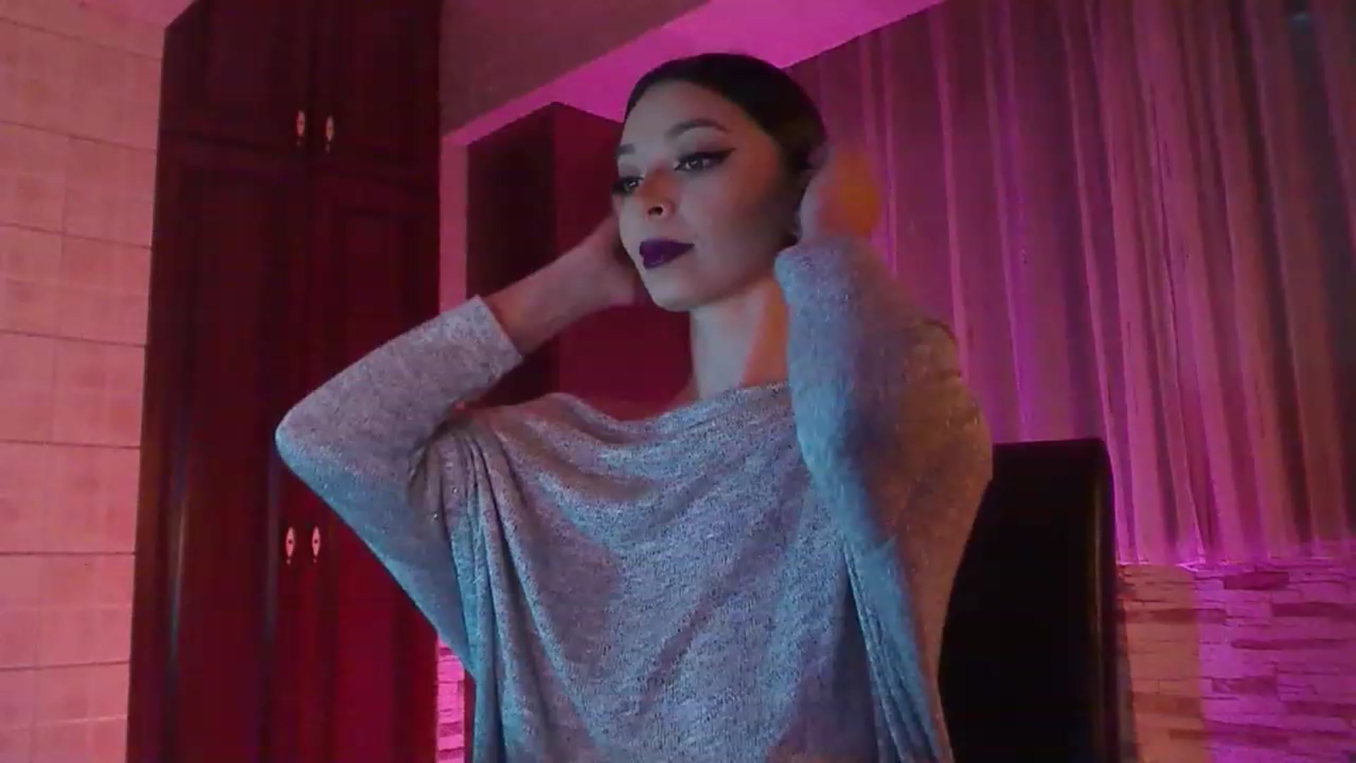 Gallery image thumbnail from No_bo_dy's myfreecams stream on, 12/02/2022, 24:02 image 6 of 20