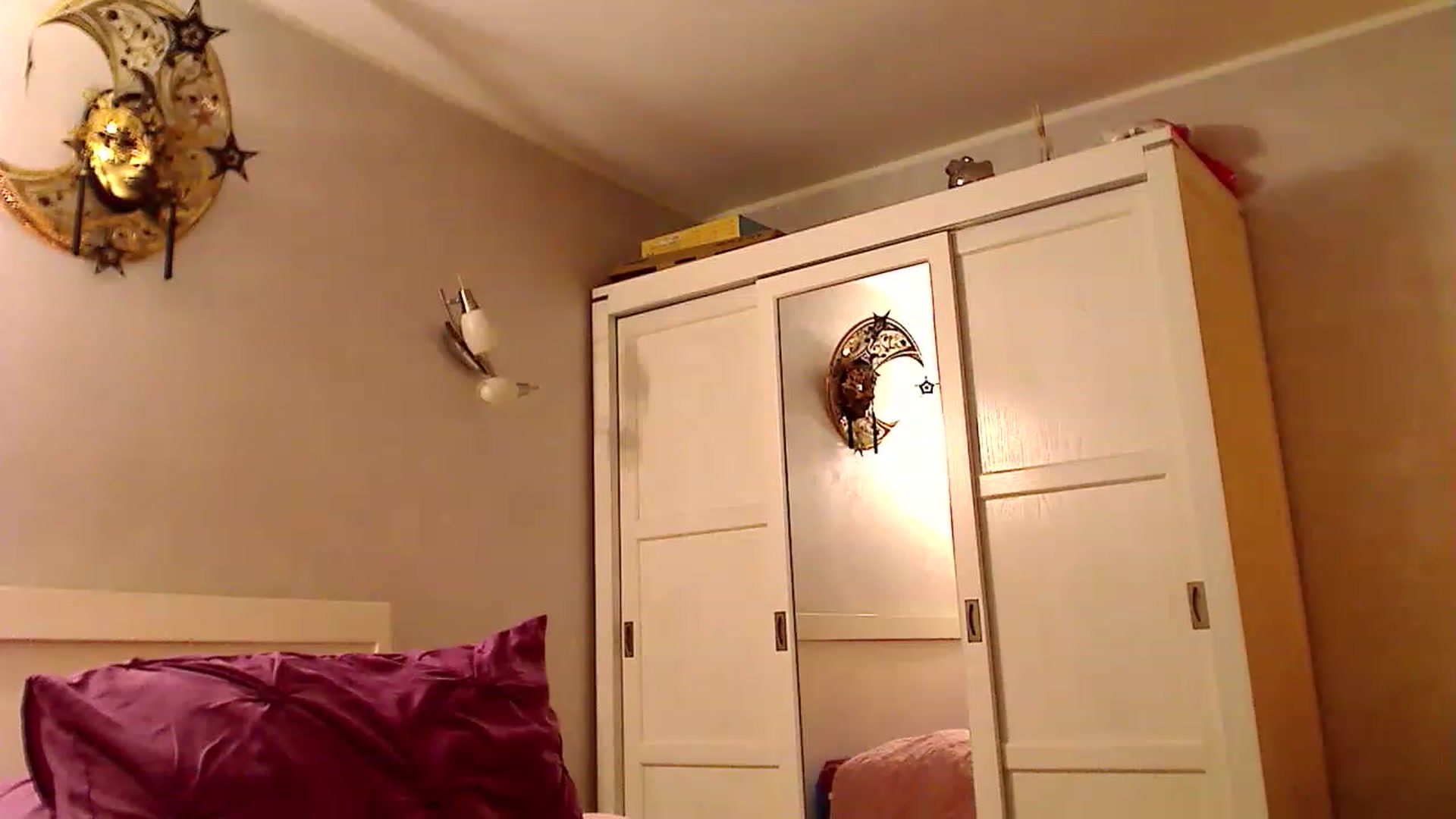 Gallery image thumbnail from No_bo_dy's myfreecams stream on, 12/09/2022, 02:18 image 16 of 20