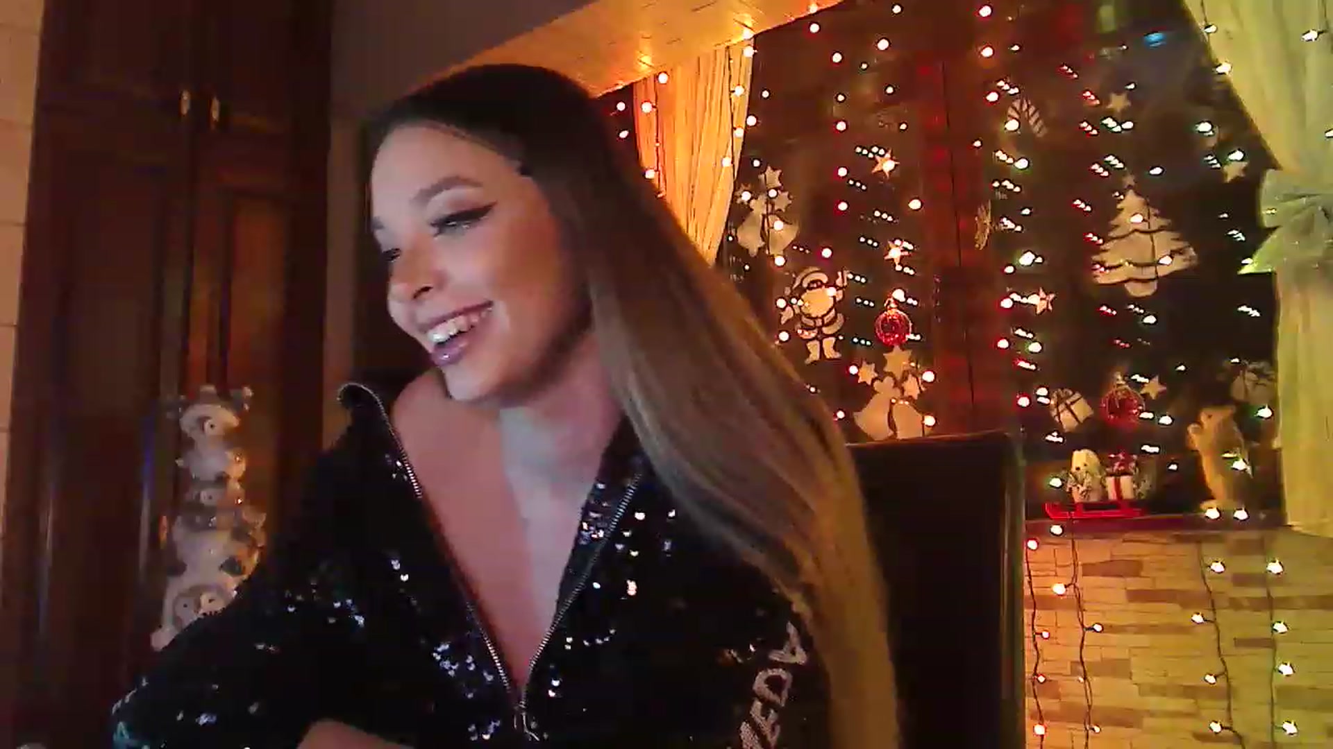 Gallery image thumbnail from No_bo_dy's myfreecams stream on, 12/16/2022, 24:54 image 10 of 20