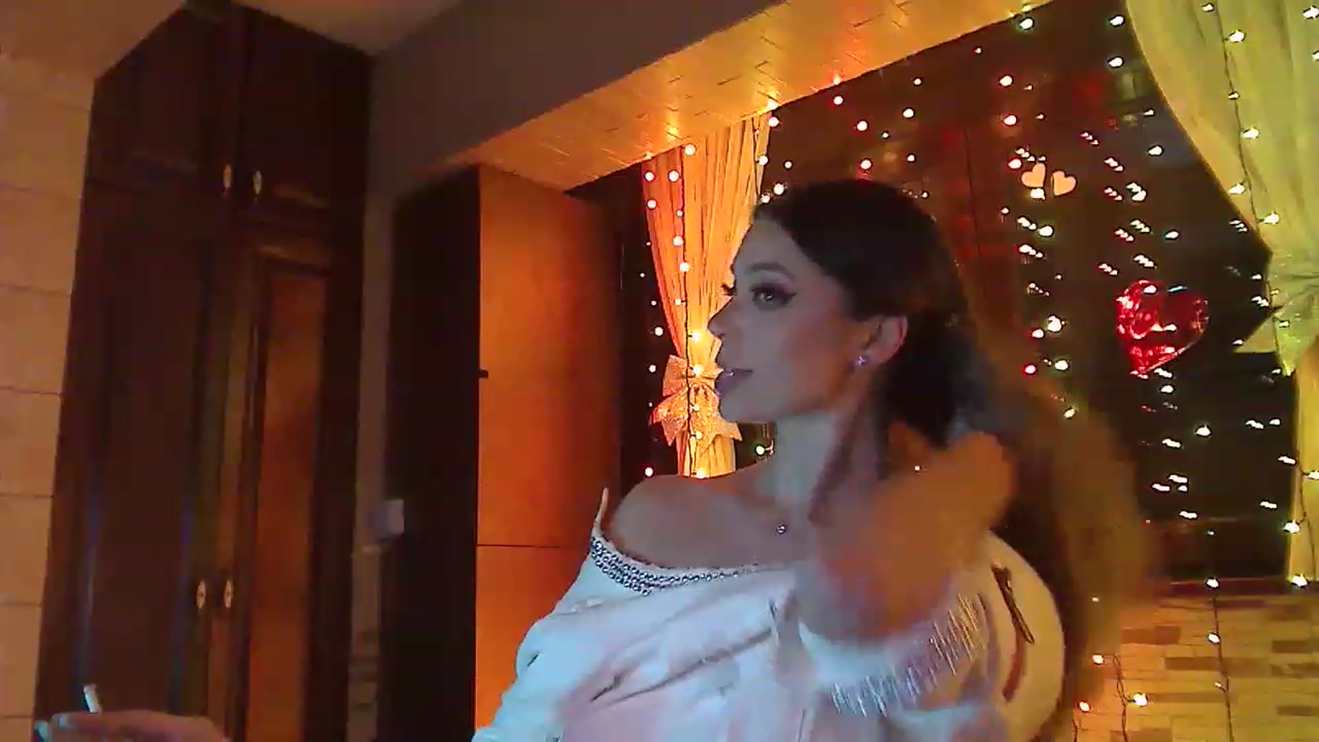 Gallery image thumbnail from No_bo_dy's myfreecams stream on, 01/11/2023, 01:58 image 16 of 20