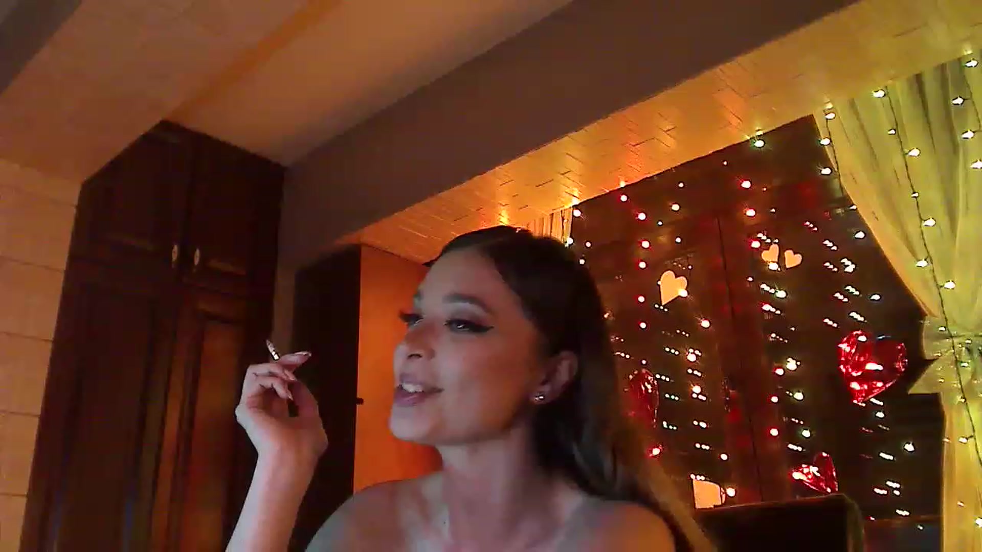 Gallery image thumbnail from No_bo_dy's myfreecams stream on, 01/14/2023, 03:06 image 19 of 20