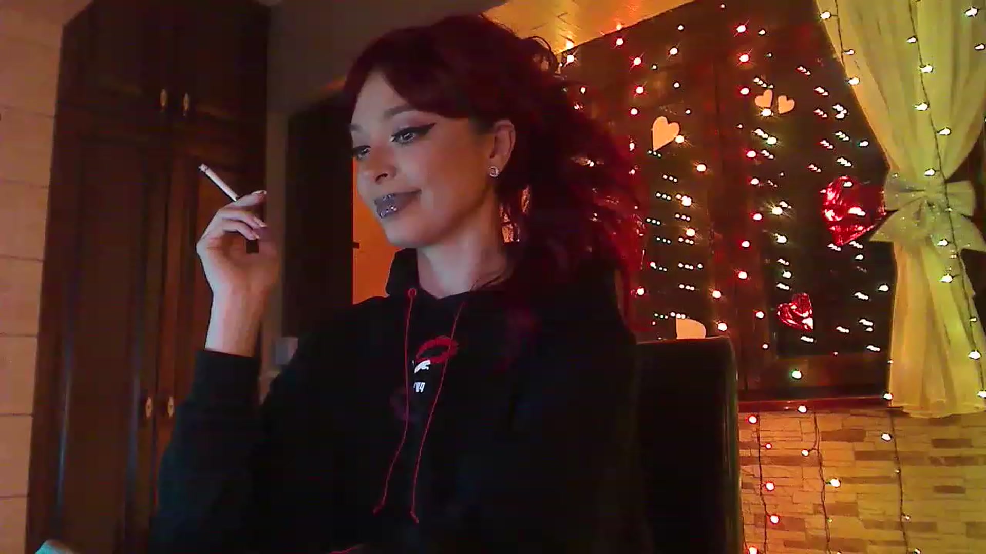 Gallery image thumbnail from No_bo_dy's myfreecams stream on, 01/18/2023, 24:47 image 3 of 20
