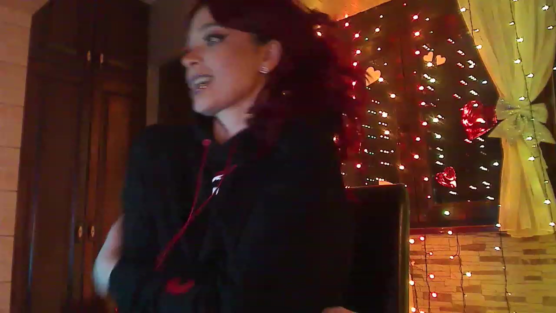 Gallery image thumbnail from No_bo_dy's myfreecams stream on, 01/18/2023, 03:27 image 4 of 20