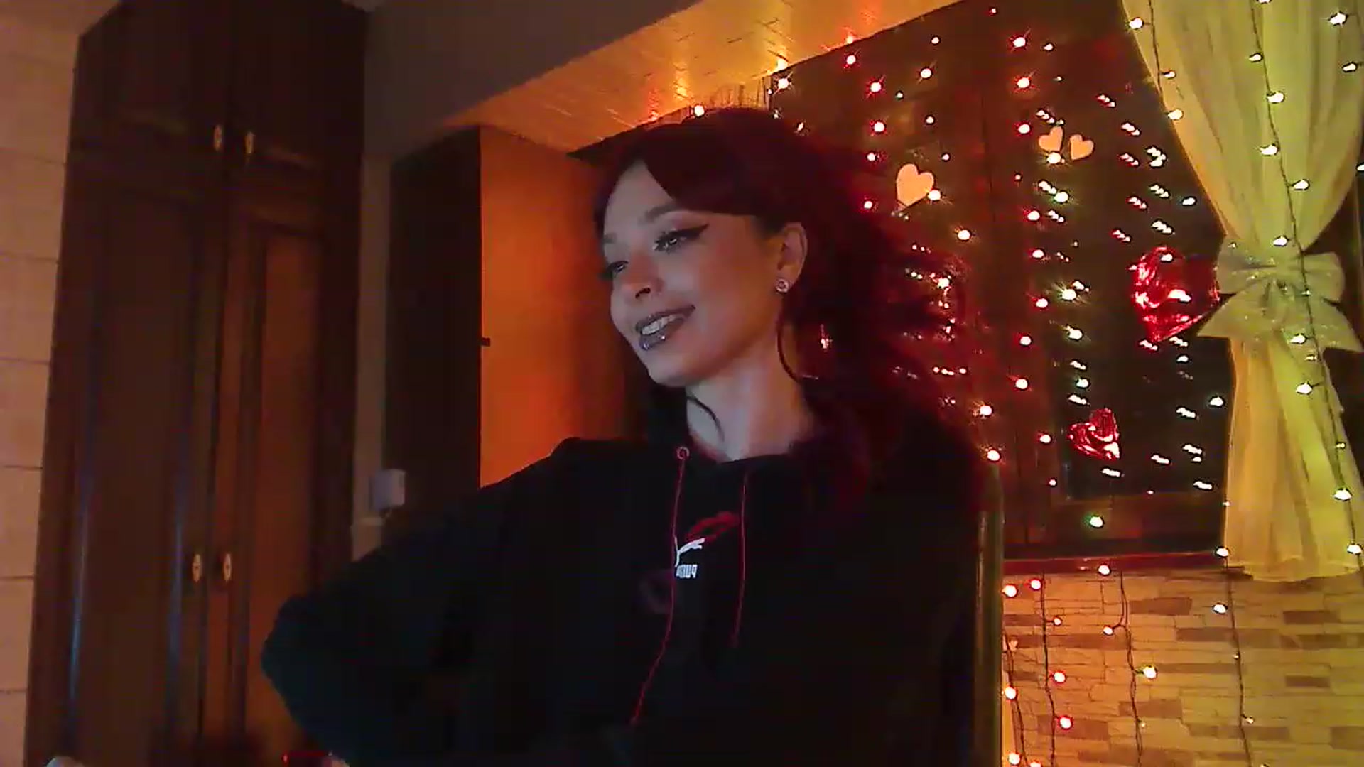Gallery image thumbnail from No_bo_dy's myfreecams stream on, 01/18/2023, 03:27 image 3 of 20