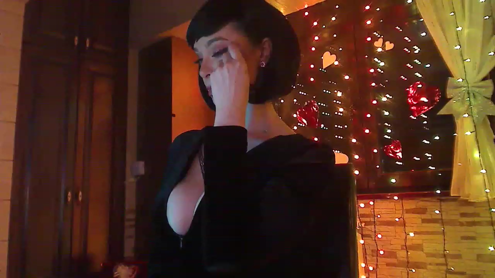Gallery image thumbnail from No_bo_dy's myfreecams stream on, 01/19/2023, 01:10 image 19 of 20
