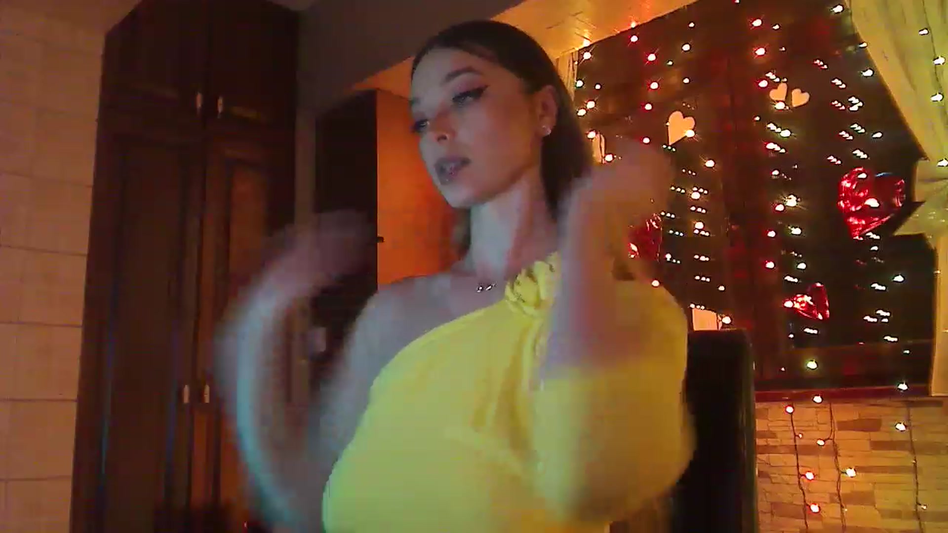Gallery image thumbnail from No_bo_dy's myfreecams stream on, 01/20/2023, 03:09 image 20 of 20