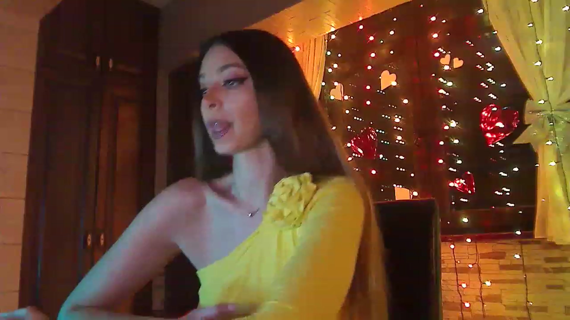 Gallery image thumbnail from No_bo_dy's myfreecams stream on, 01/20/2023, 03:09 image 4 of 20