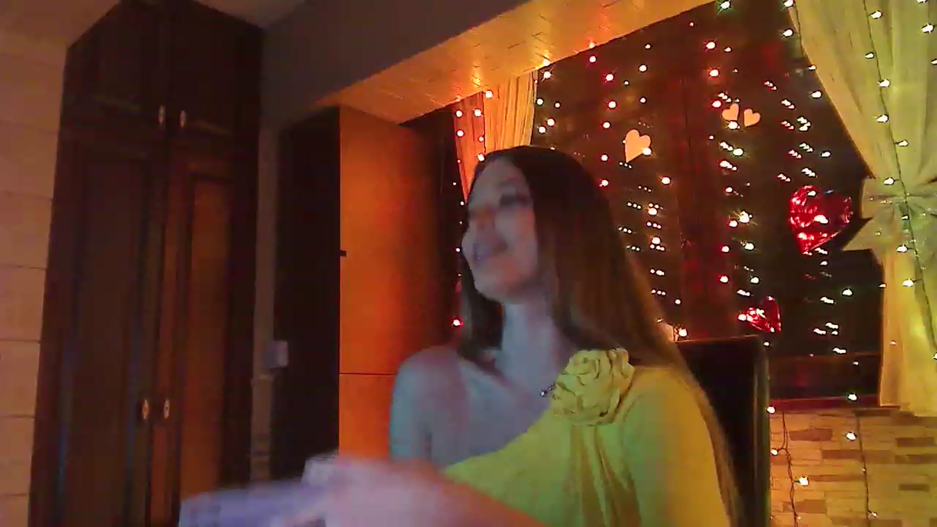 Gallery image thumbnail from No_bo_dy's myfreecams stream on, 01/20/2023, 03:09 image 2 of 20