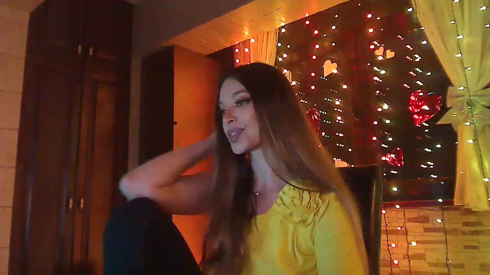Gallery image thumbnail from No_bo_dy's myfreecams stream on, 01/20/2023, 04:51 image 2 of 20