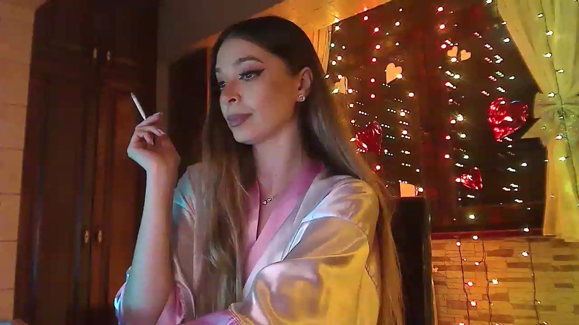 Gallery image thumbnail from No_bo_dy's myfreecams stream on, 01/20/2023, 05:40 image 2 of 20