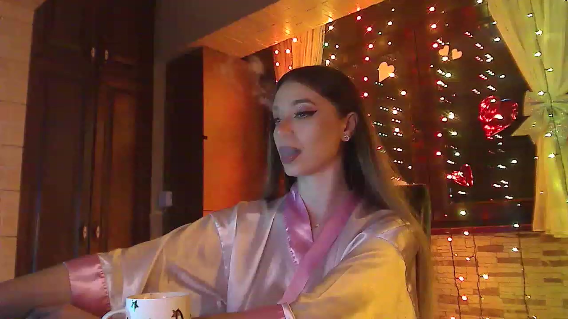 Gallery image thumbnail from No_bo_dy's myfreecams stream on, 01/20/2023, 05:40 image 20 of 20