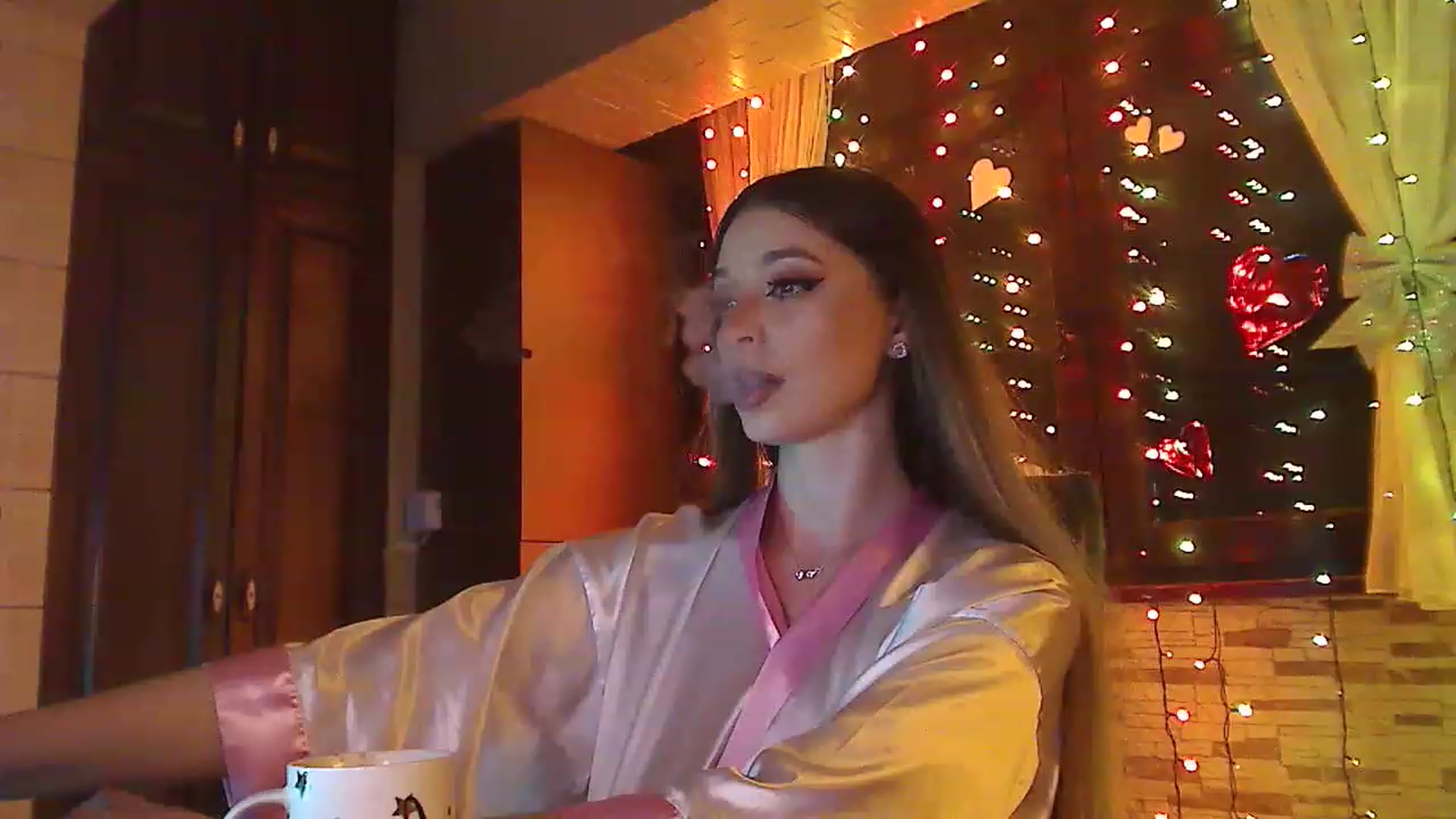 Gallery image thumbnail from No_bo_dy's myfreecams stream on, 01/20/2023, 05:40 image 18 of 20