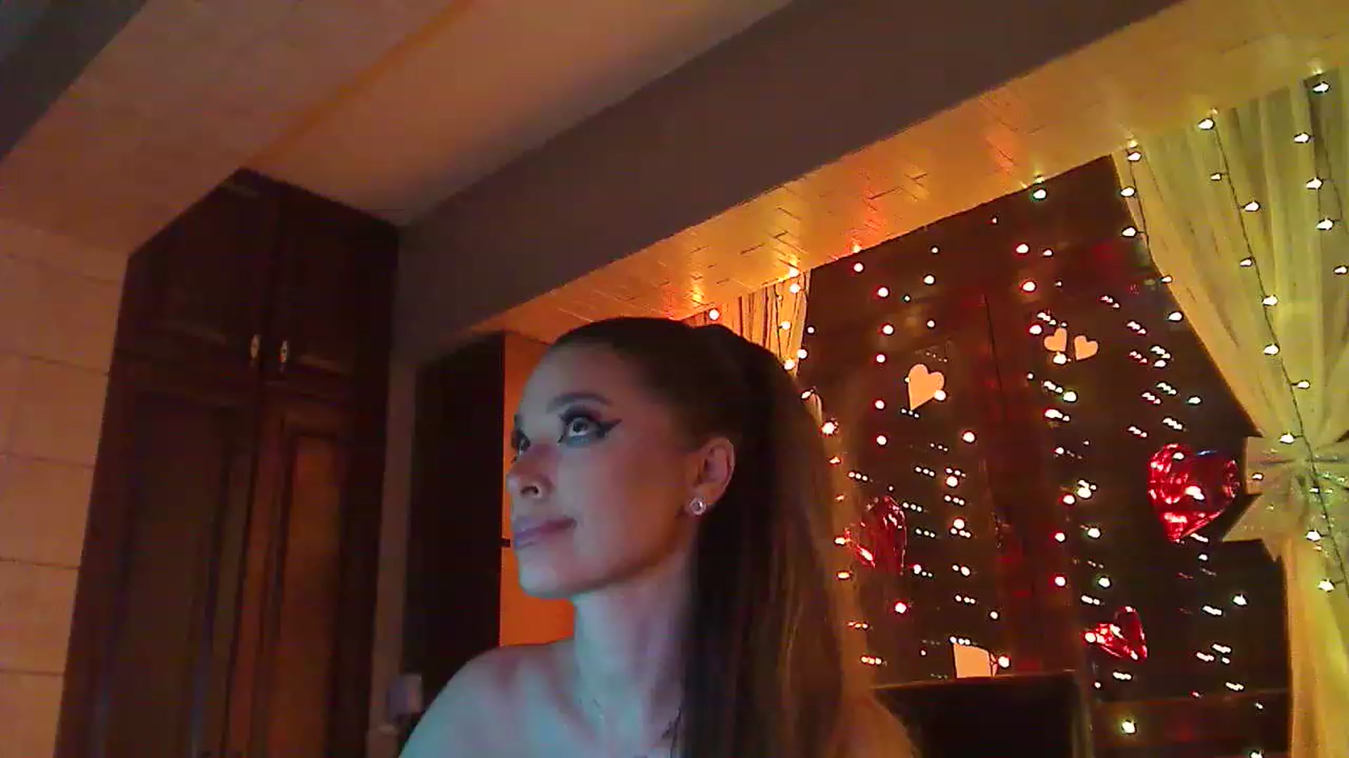 Gallery image thumbnail from No_bo_dy's myfreecams stream on, 01/21/2023, 03:35 image 13 of 20