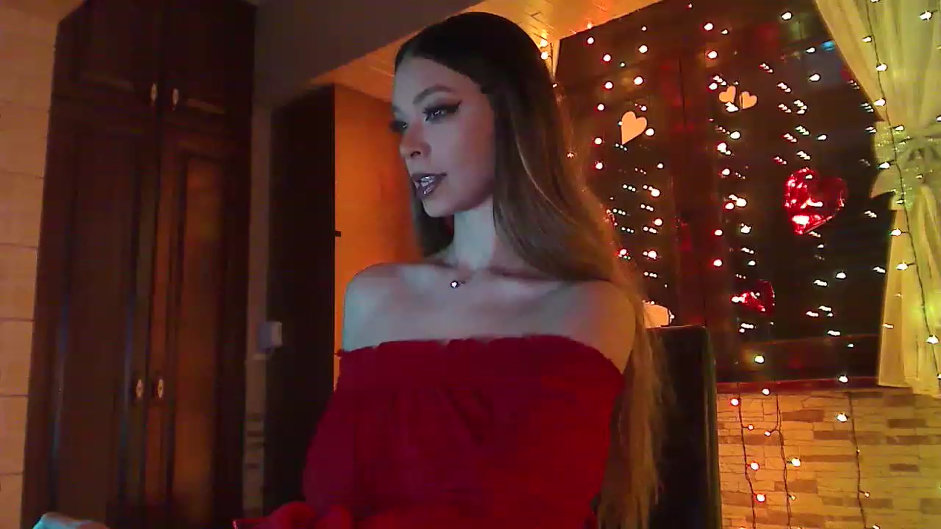 Gallery image thumbnail from No_bo_dy's myfreecams stream on, 02/04/2023, 24:00 image 4 of 20