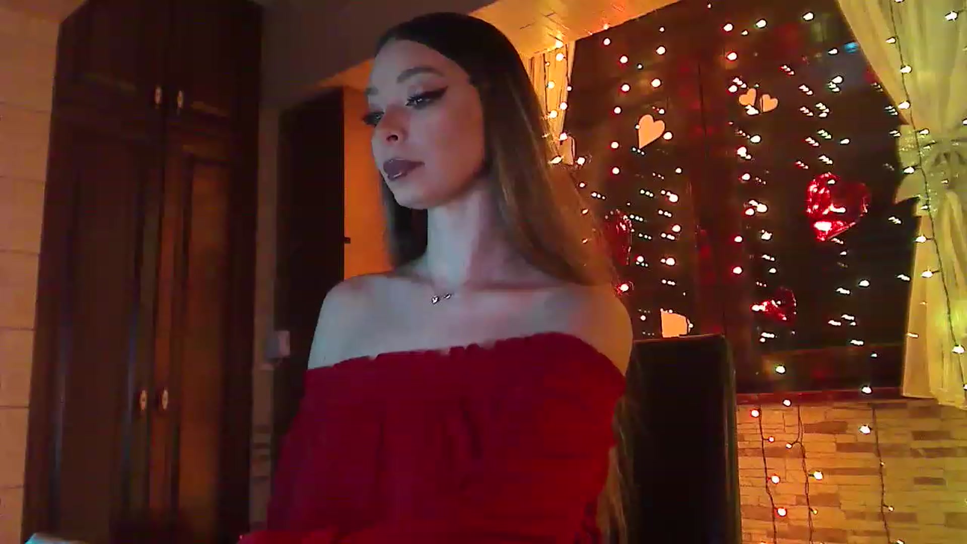 Gallery image thumbnail from No_bo_dy's myfreecams stream on, 02/04/2023, 24:00 image 3 of 20