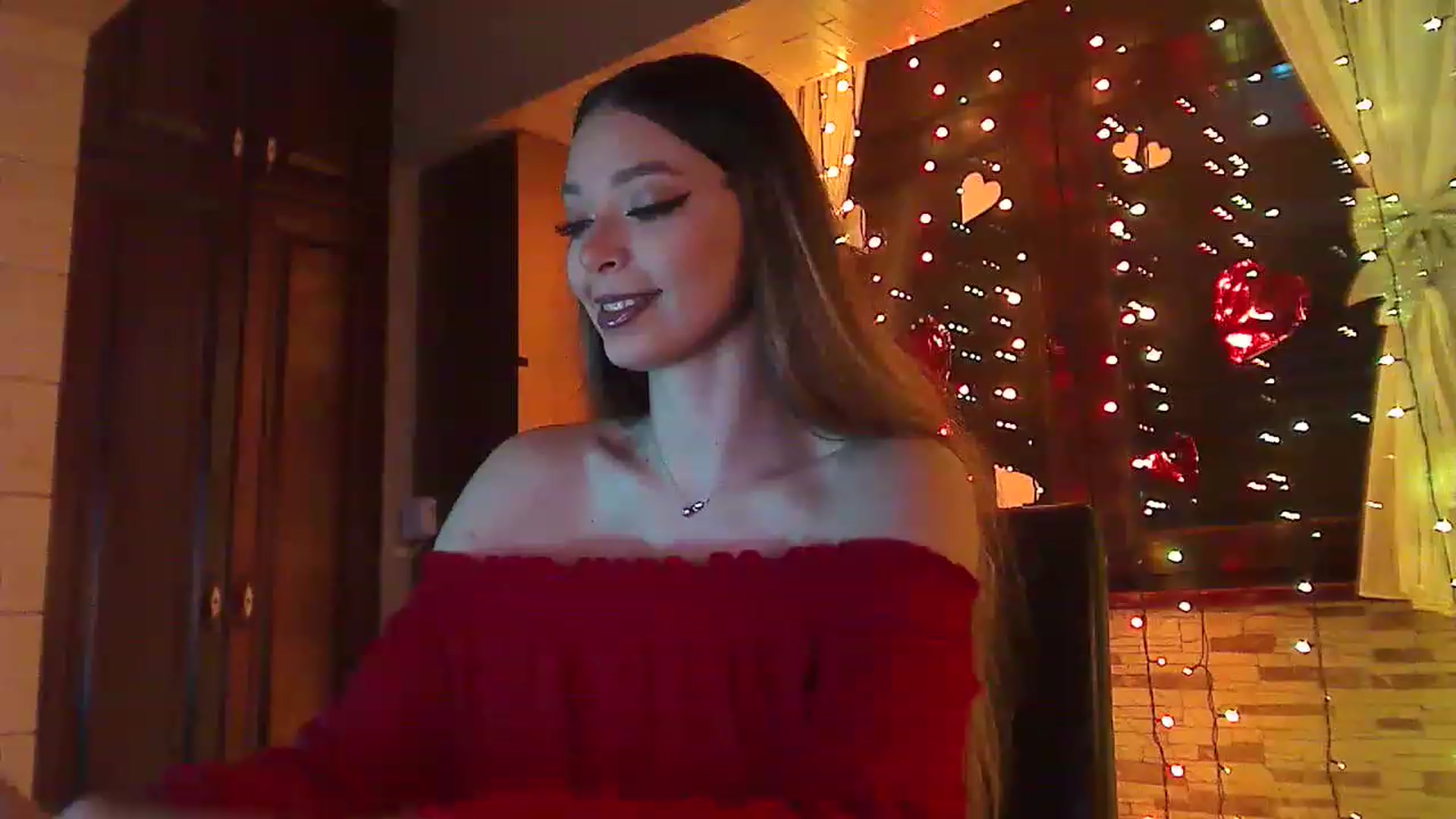 Gallery image thumbnail from No_bo_dy's myfreecams stream on, 02/04/2023, 24:00 image 7 of 20