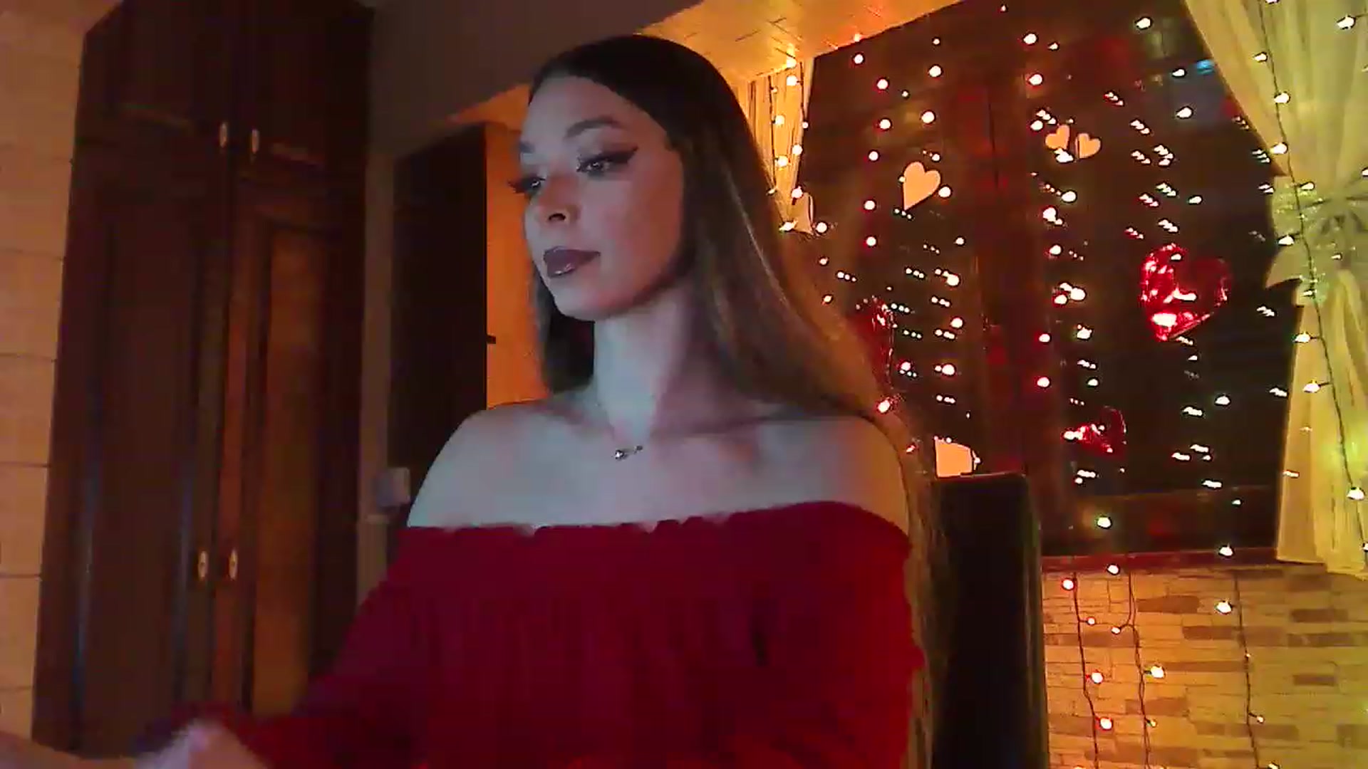 Gallery image thumbnail from No_bo_dy's myfreecams stream on, 02/04/2023, 24:00 image 8 of 20