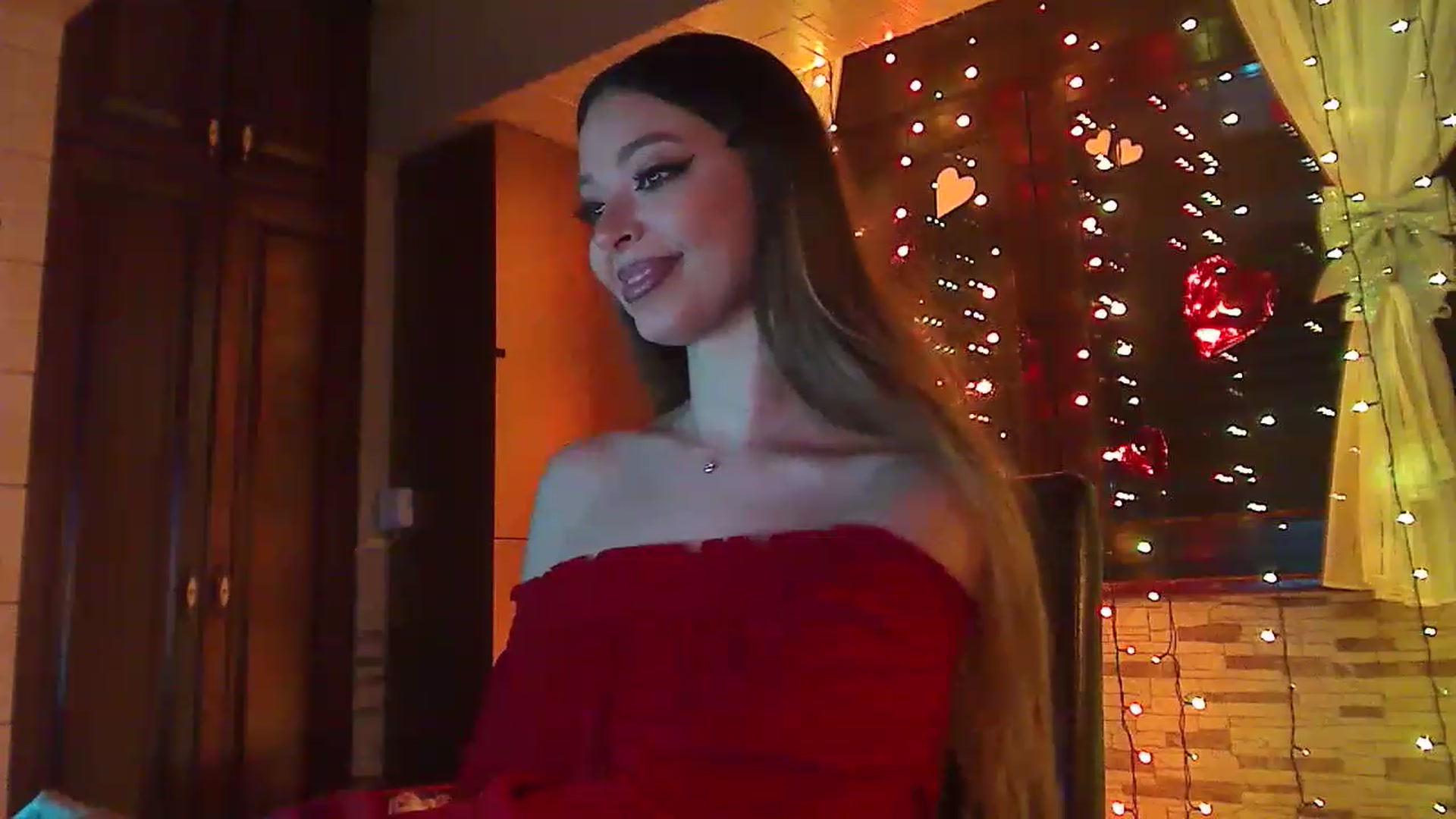 Gallery image thumbnail from No_bo_dy's myfreecams stream on, 02/04/2023, 02:04 image 3 of 20