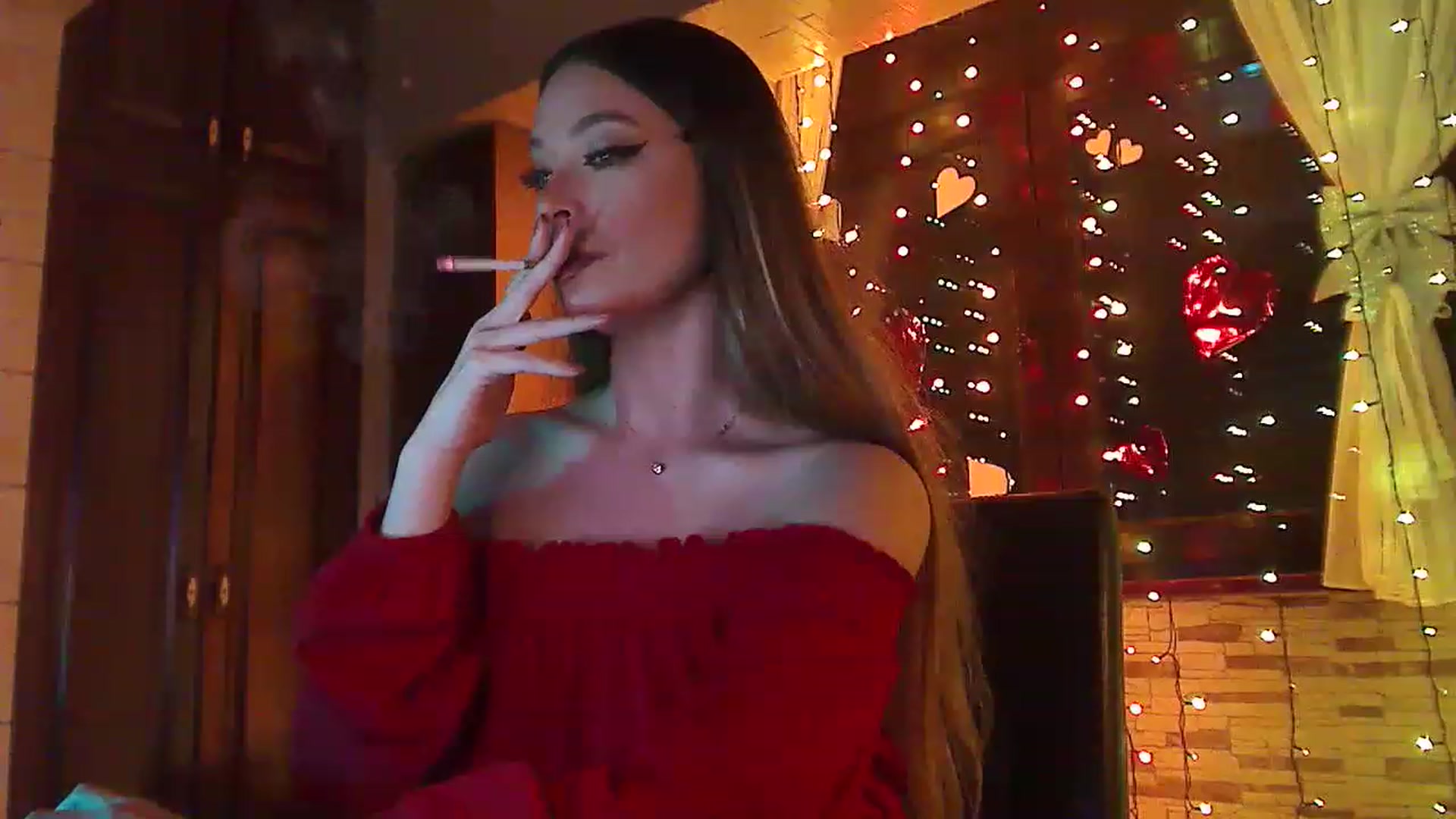 Gallery image thumbnail from No_bo_dy's myfreecams stream on, 02/04/2023, 02:04 image 7 of 20