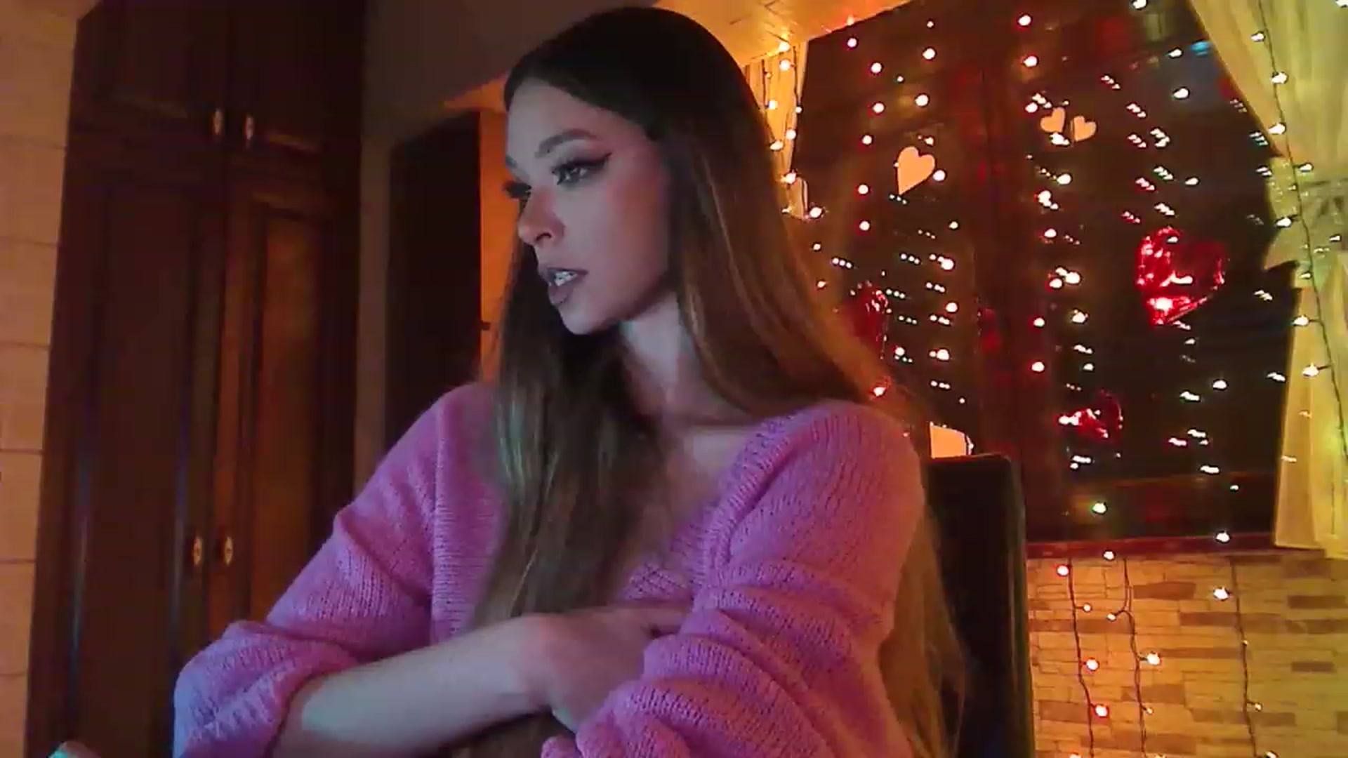 Gallery image thumbnail from No_bo_dy's myfreecams stream on, 02/04/2023, 03:30 image 11 of 20