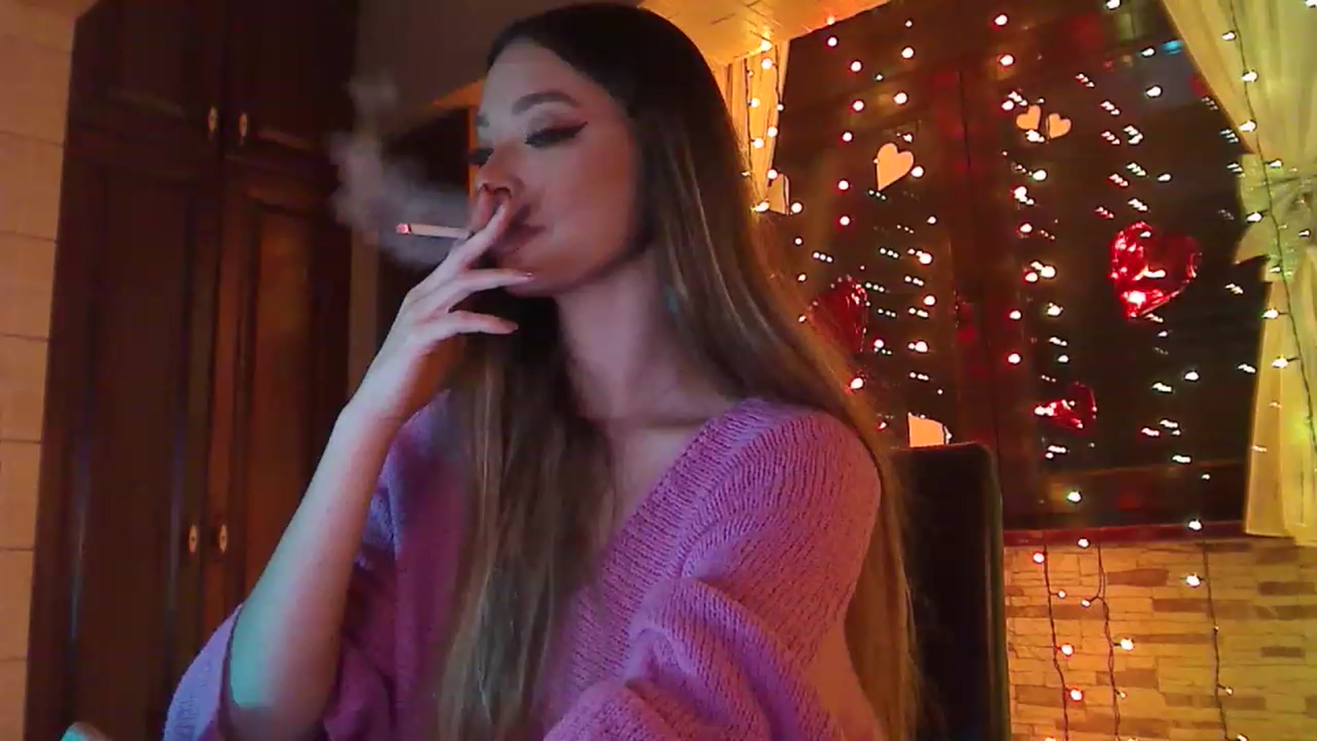 Gallery image thumbnail from No_bo_dy's myfreecams stream on, 02/04/2023, 03:30 image 6 of 20