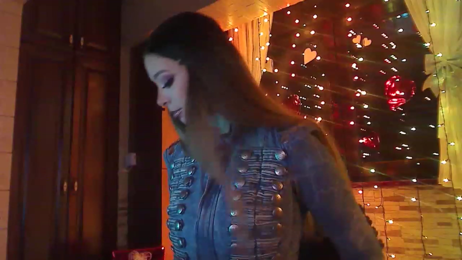 Gallery image thumbnail from No_bo_dy's myfreecams stream on, 02/04/2023, 23:46 image 18 of 20