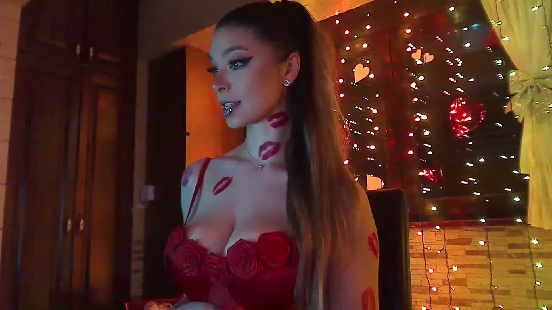 Gallery image thumbnail from No_bo_dy's myfreecams stream on, 02/06/2023, 01:12 image 5 of 20