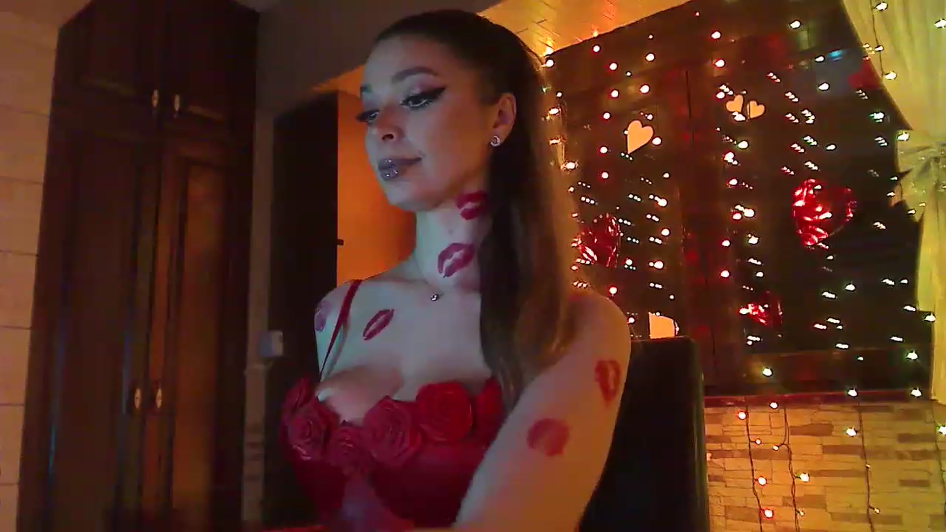 Gallery image thumbnail from No_bo_dy's myfreecams stream on, 02/06/2023, 03:19 image 13 of 20