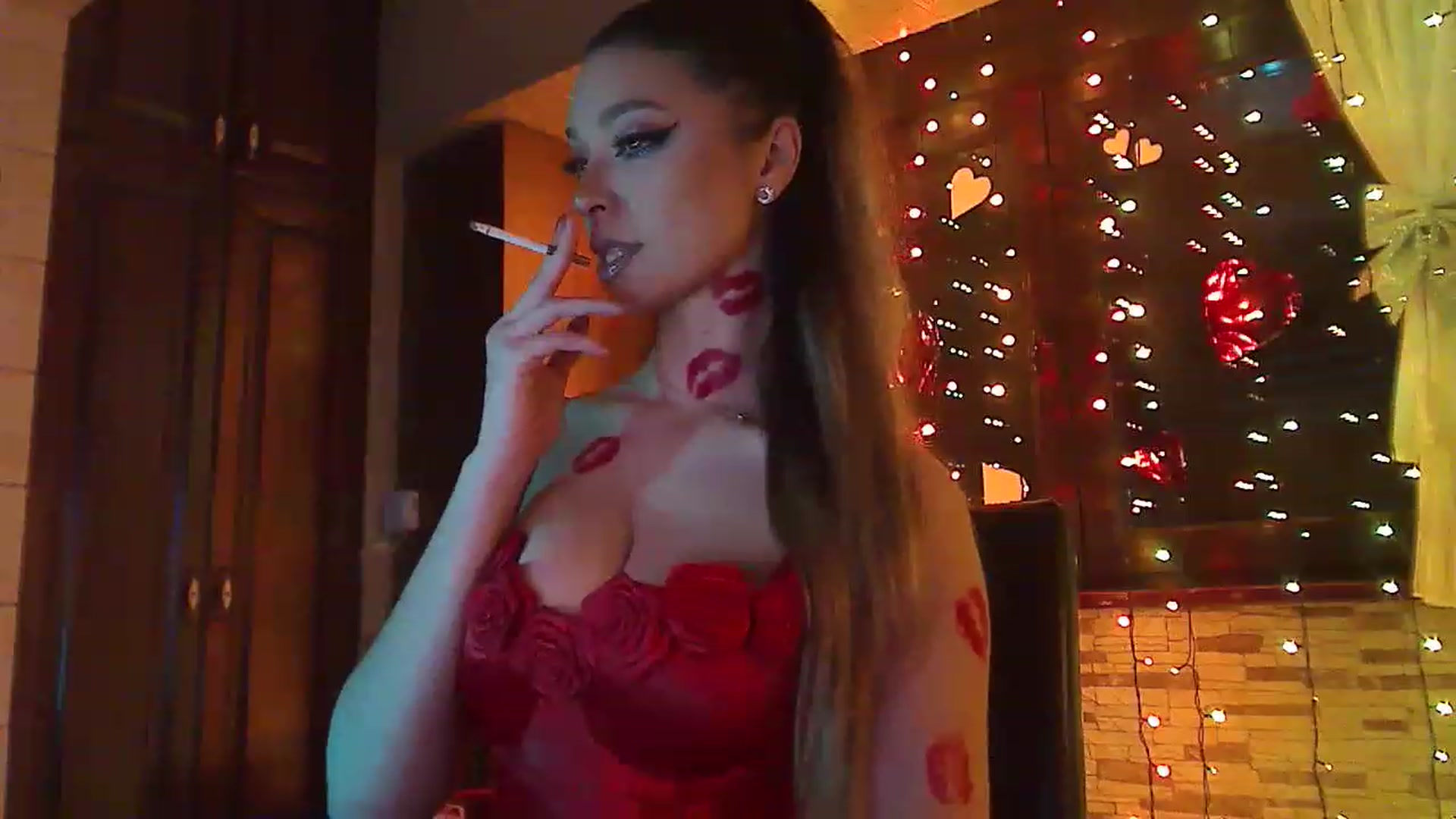 Gallery image thumbnail from No_bo_dy's myfreecams stream on, 02/06/2023, 03:19 image 19 of 20