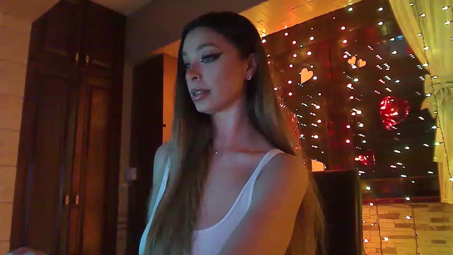 Gallery image thumbnail from No_bo_dy's myfreecams stream on, 02/07/2023, 01:16 image 18 of 20