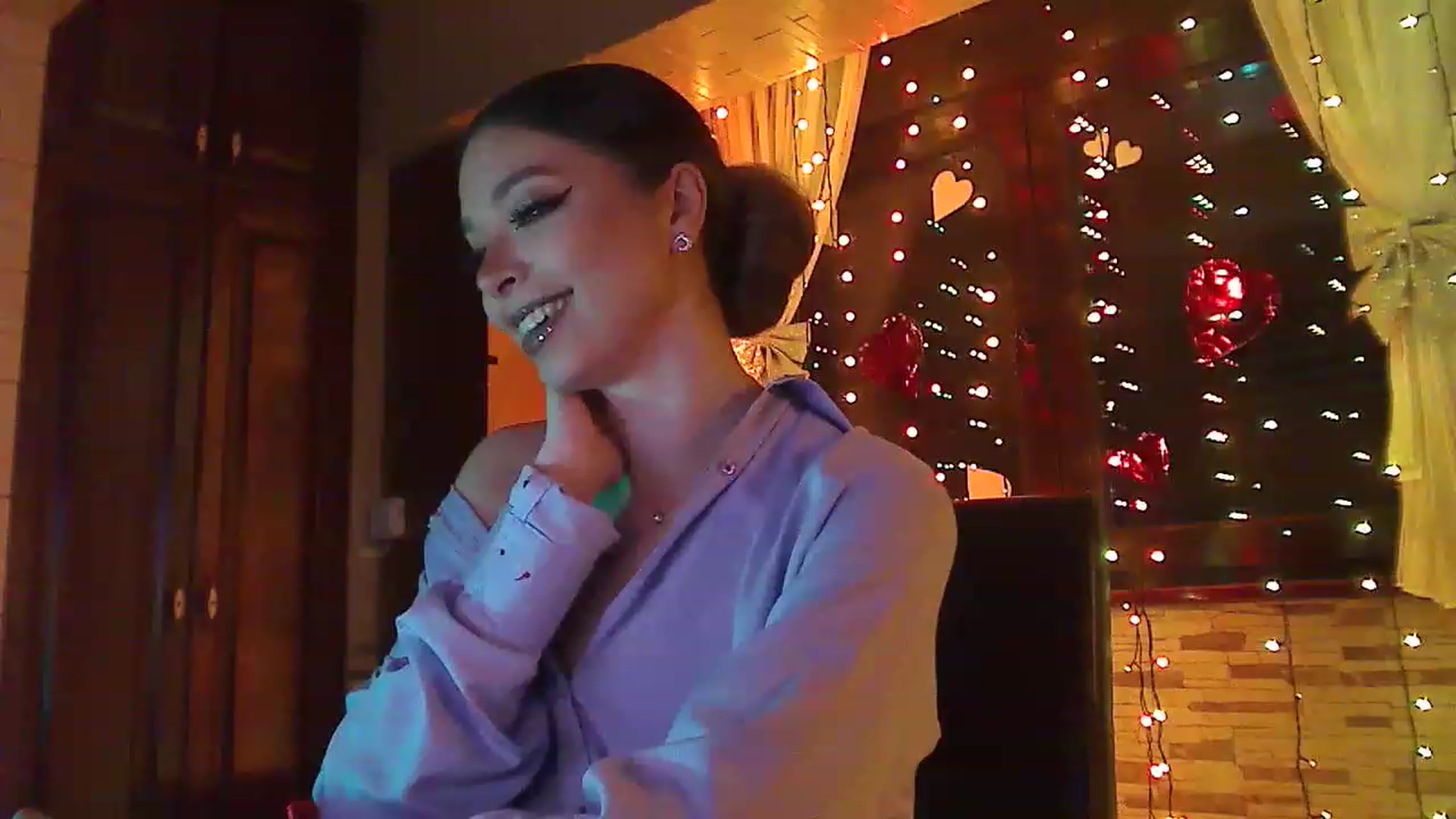 Gallery image thumbnail from No_bo_dy's myfreecams stream on, 02/10/2023, 02:46 image 16 of 20