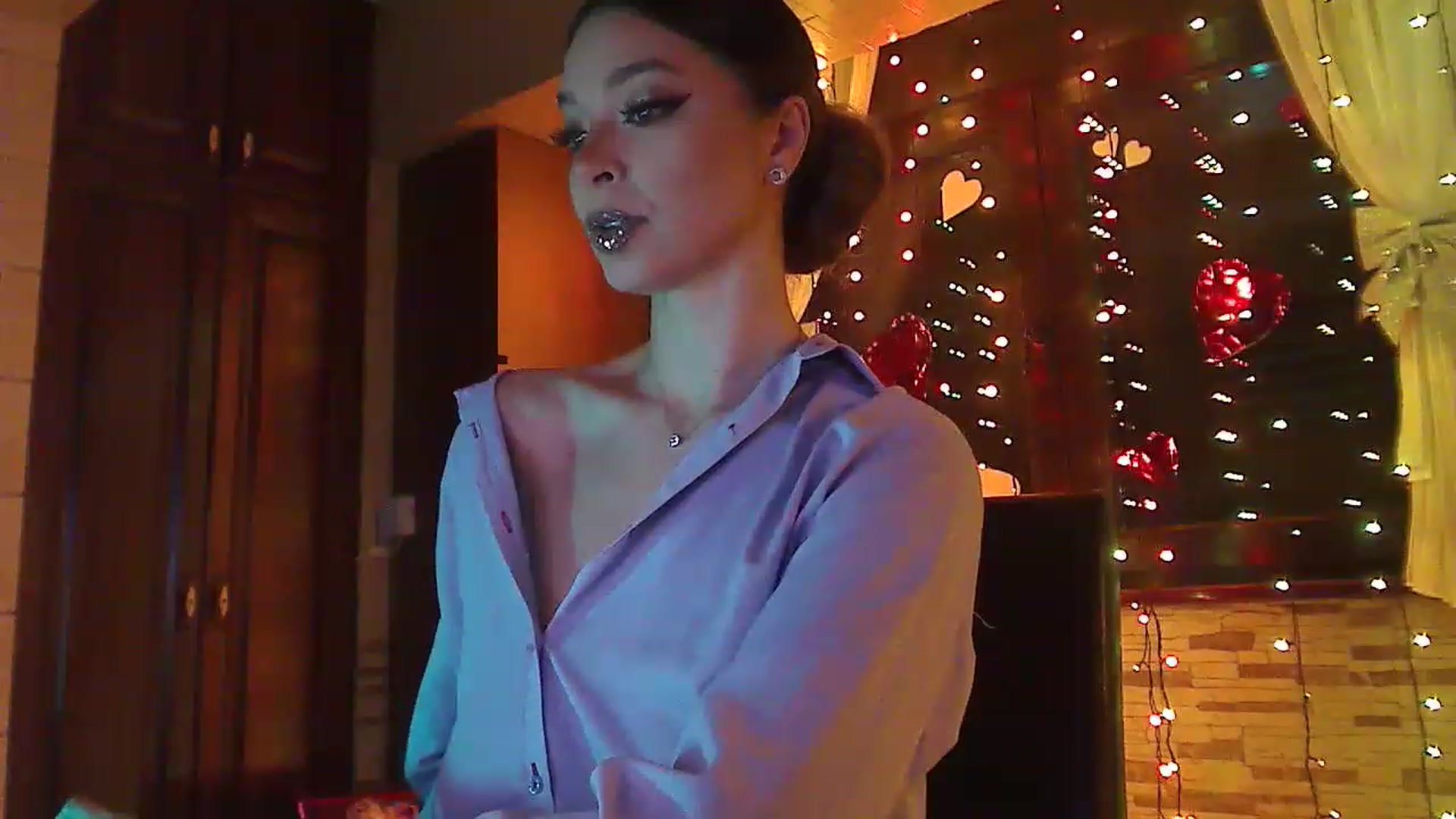 Gallery image thumbnail from No_bo_dy's myfreecams stream on, 02/10/2023, 02:46 image 8 of 20