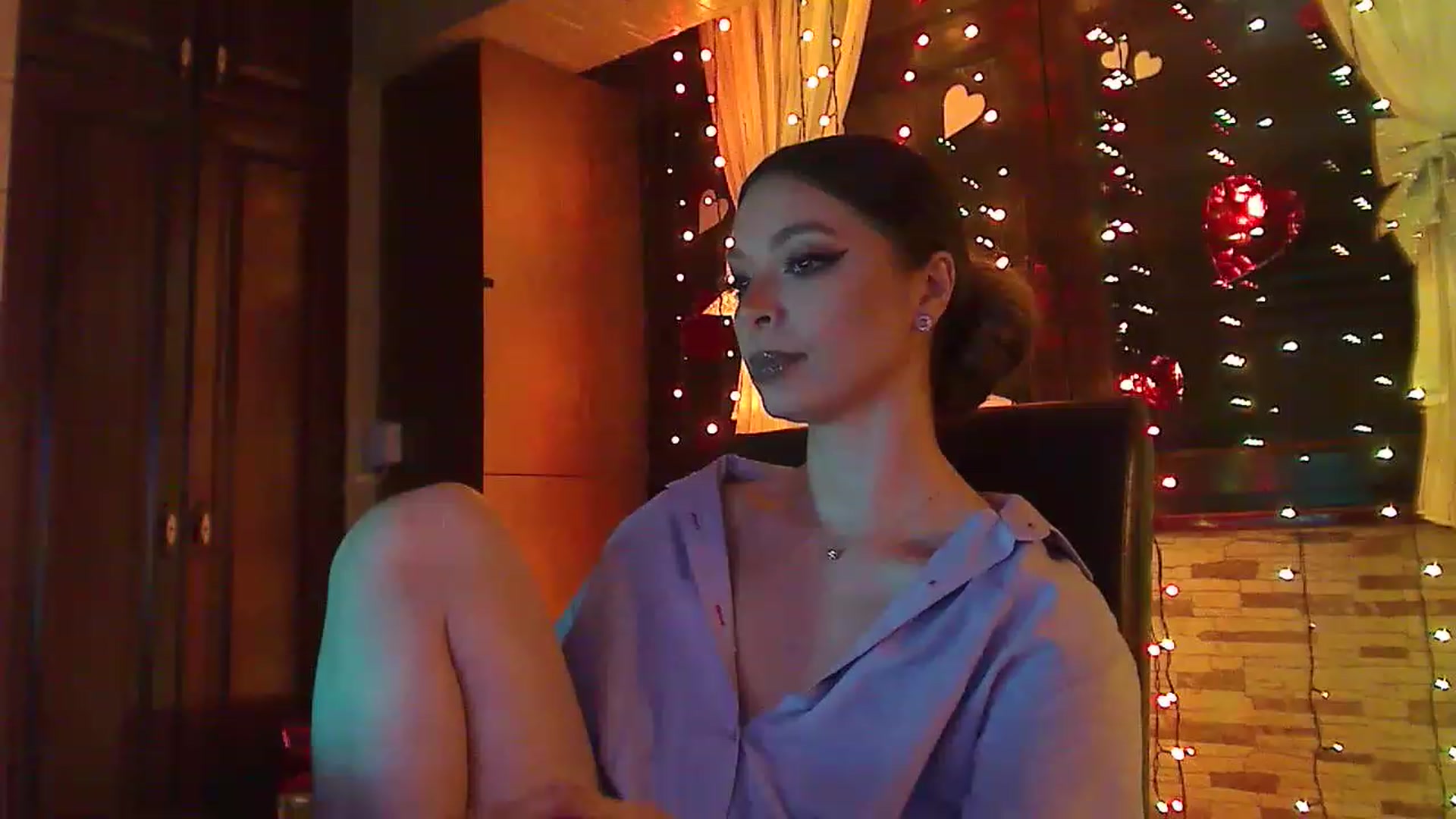 Gallery image thumbnail from No_bo_dy's myfreecams stream on, 02/10/2023, 03:42 image 7 of 20