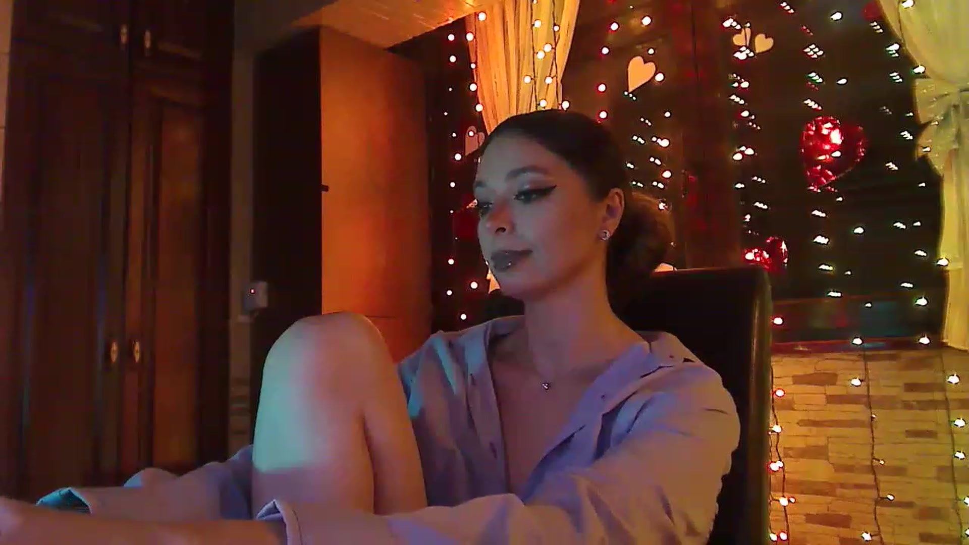 Gallery image thumbnail from No_bo_dy's myfreecams stream on, 02/10/2023, 03:42 image 20 of 20