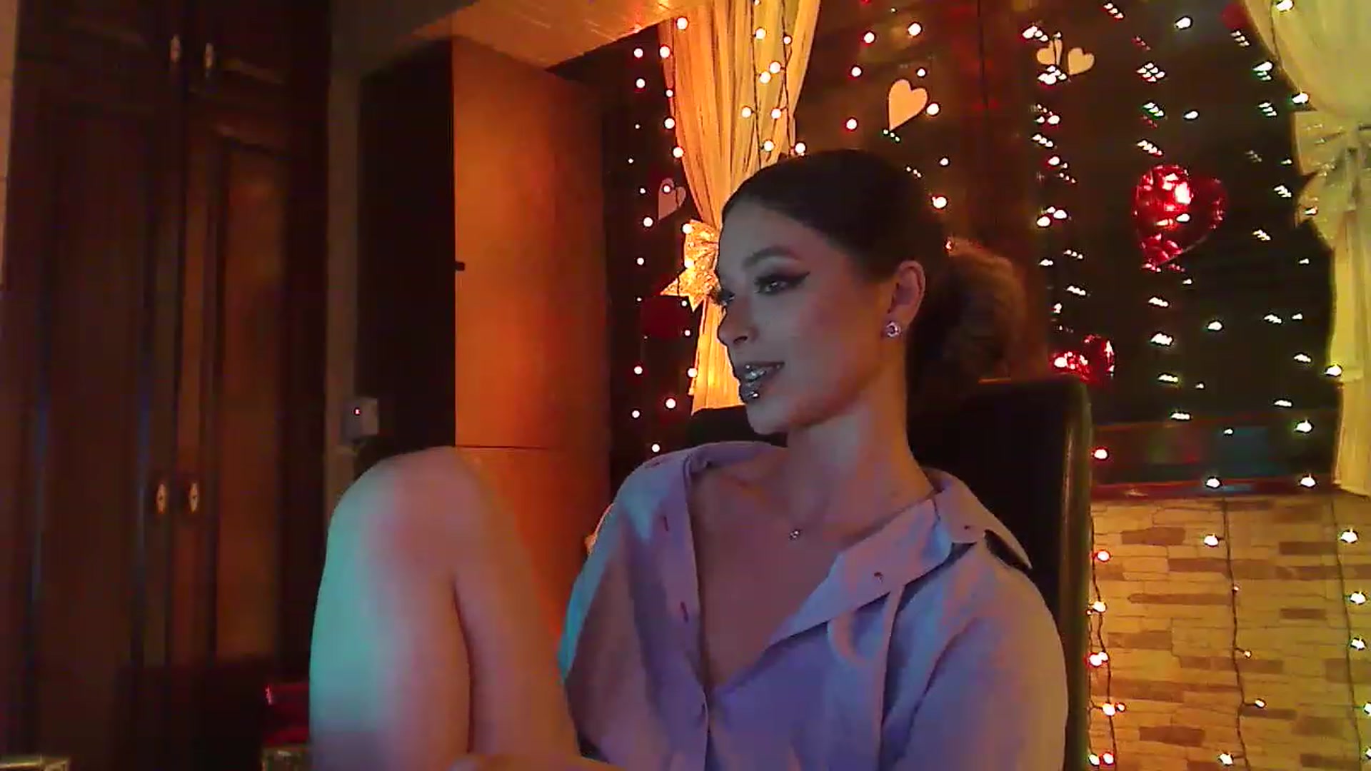 Gallery image thumbnail from No_bo_dy's myfreecams stream on, 02/10/2023, 03:42 image 19 of 20