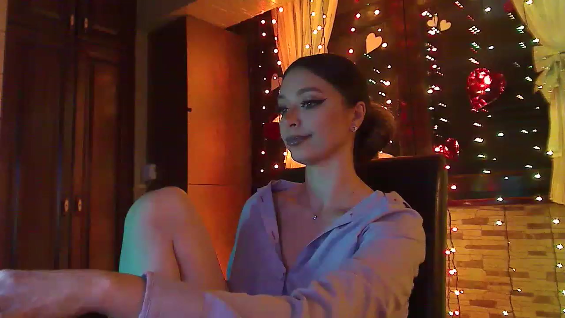 Gallery image thumbnail from No_bo_dy's myfreecams stream on, 02/10/2023, 03:42 image 6 of 20
