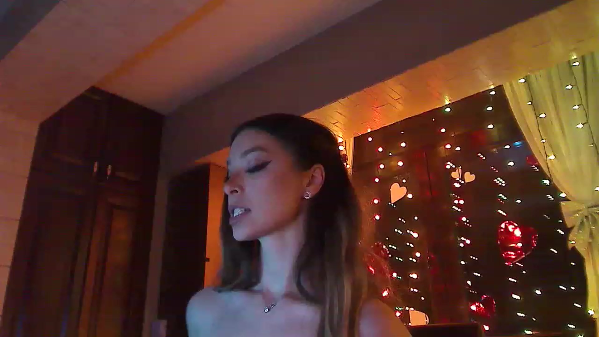 Gallery image thumbnail from No_bo_dy's myfreecams stream on, 02/11/2023, 03:01 image 14 of 20