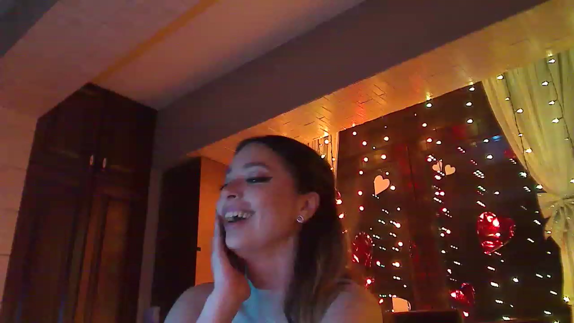 Gallery image thumbnail from No_bo_dy's myfreecams stream on, 02/11/2023, 03:01 image 15 of 20