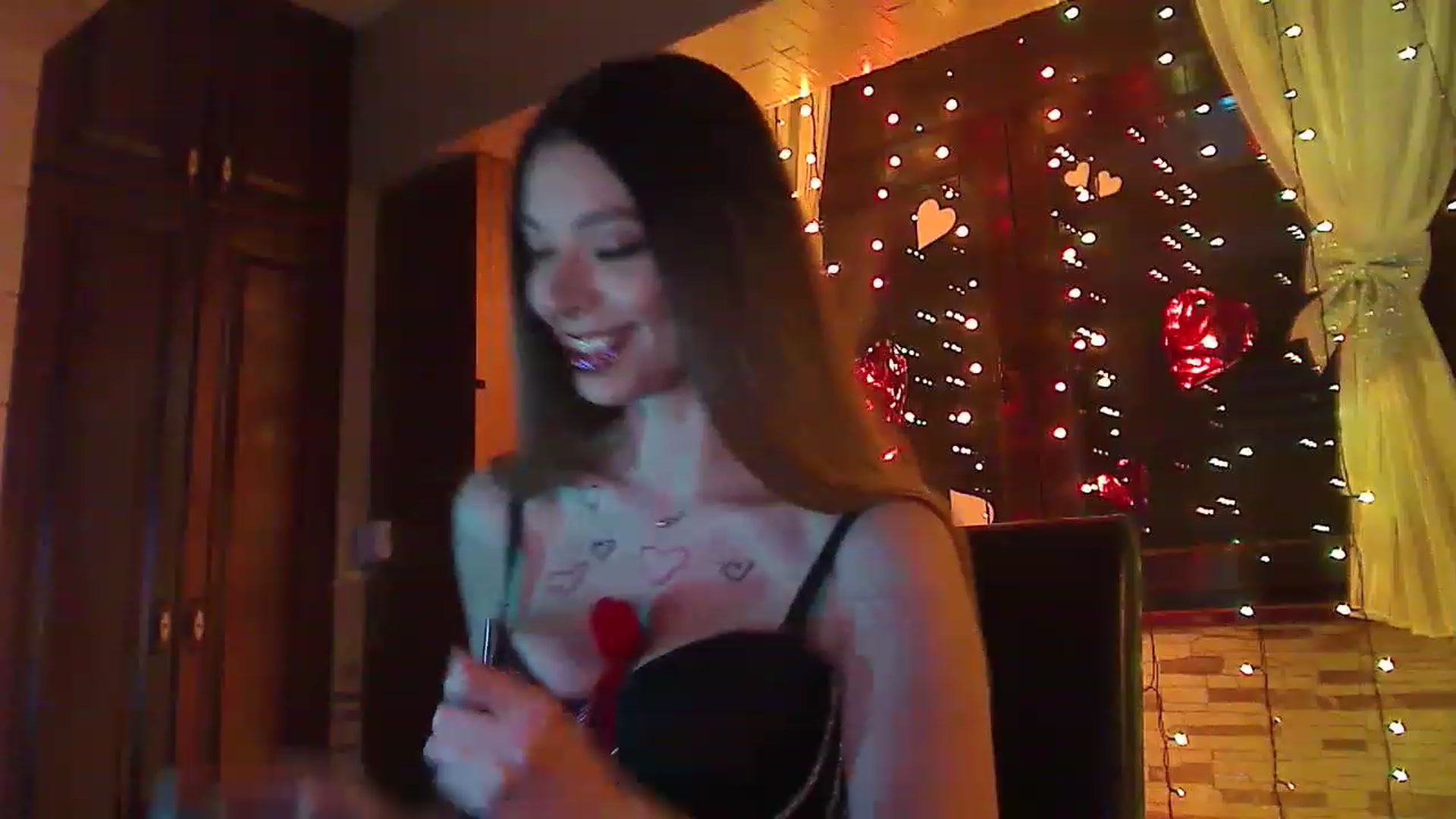 Gallery image thumbnail from No_bo_dy's myfreecams stream on, 02/14/2023, 01:48 image 6 of 20
