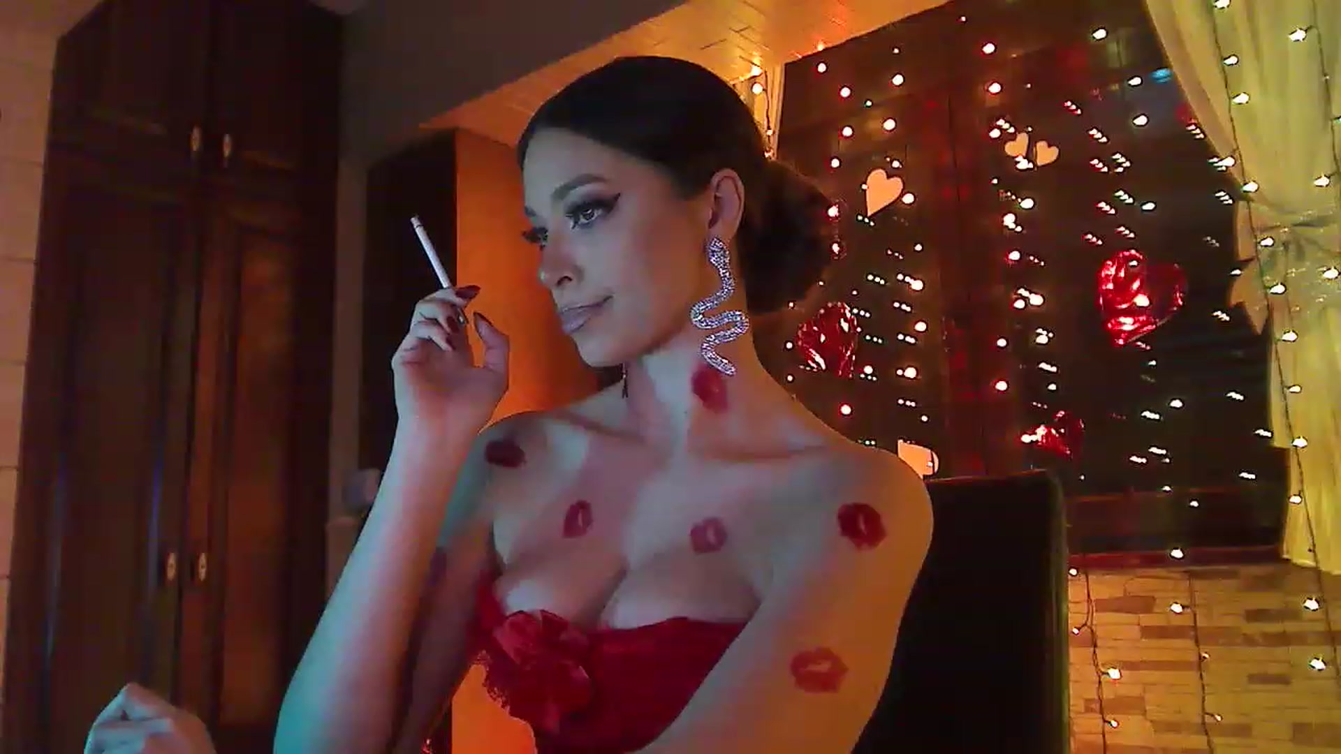 Gallery image thumbnail from No_bo_dy's myfreecams stream on, 02/15/2023, 01:51 image 11 of 20