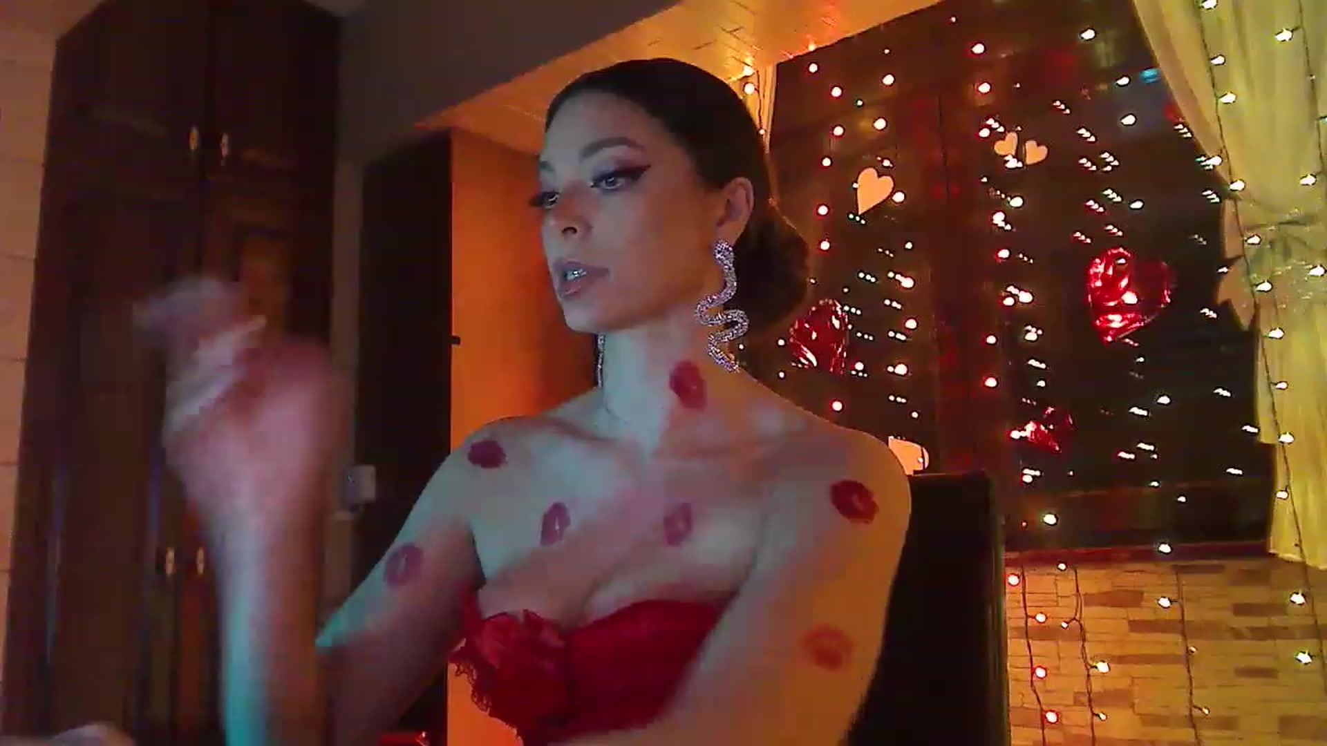 Gallery image thumbnail from No_bo_dy's myfreecams stream on, 02/15/2023, 01:51 image 18 of 20