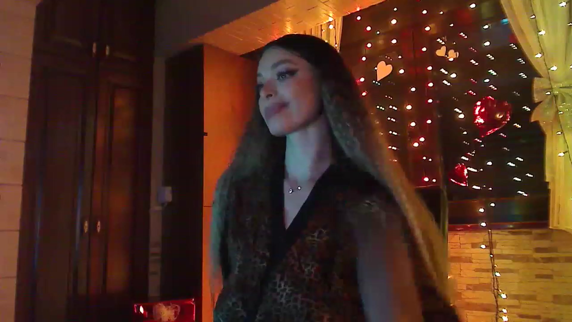 Gallery image thumbnail from No_bo_dy's myfreecams stream on, 02/17/2023, 03:16 image 13 of 20