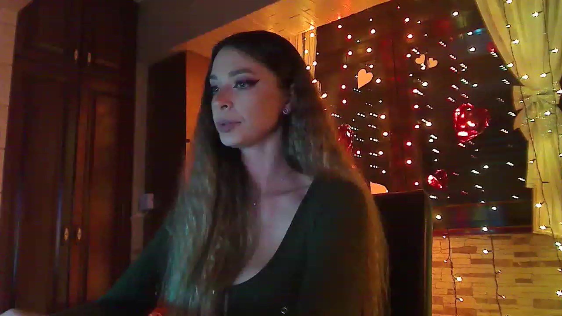 Gallery image thumbnail from No_bo_dy's myfreecams stream on, 02/18/2023, 03:33 image 15 of 20