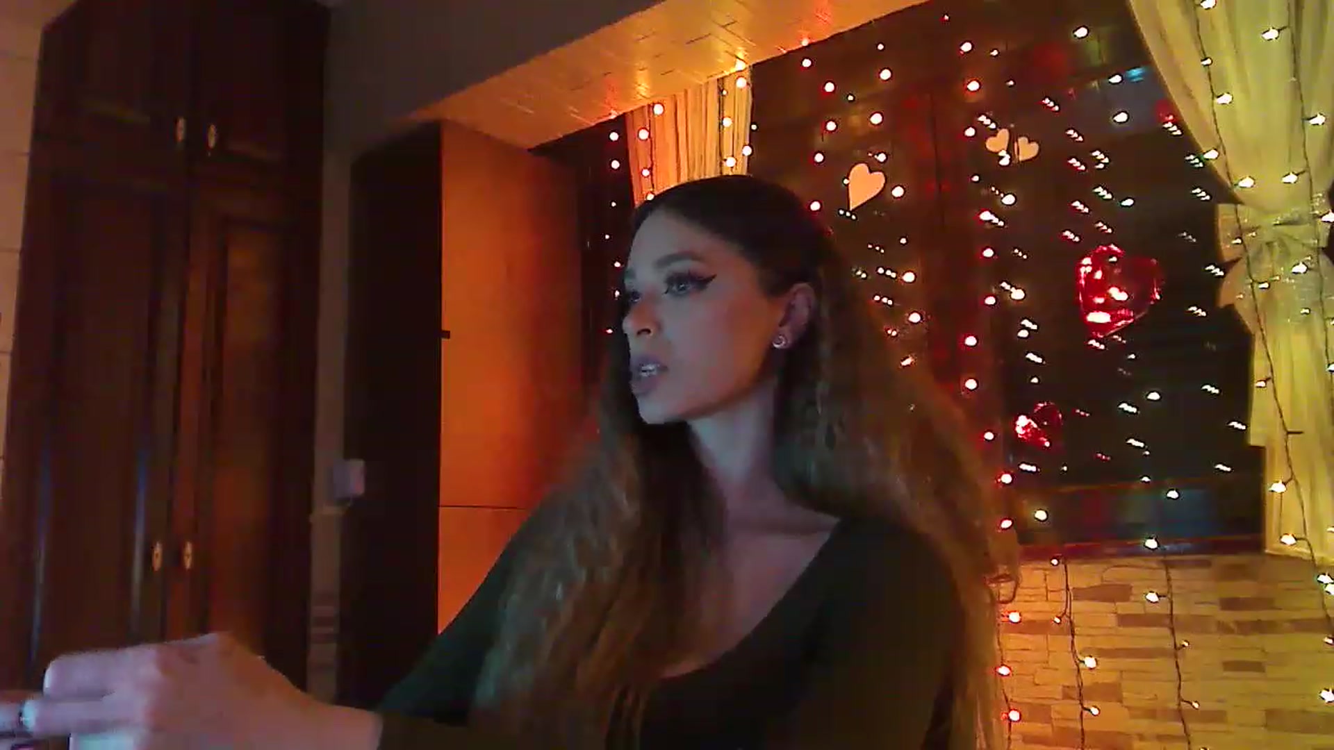 Gallery image thumbnail from No_bo_dy's myfreecams stream on, 02/18/2023, 03:33 image 16 of 20