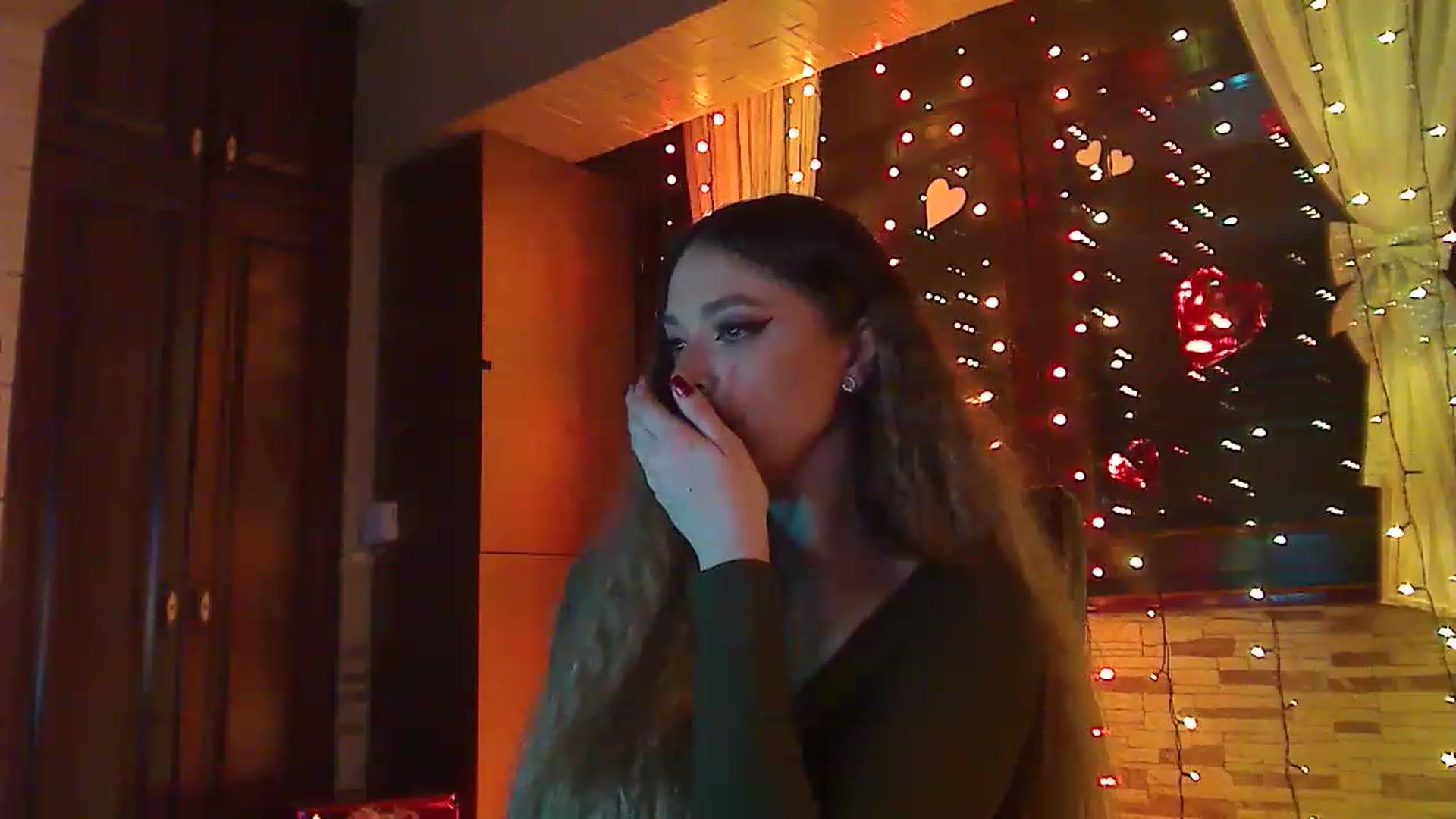Gallery image thumbnail from No_bo_dy's myfreecams stream on, 02/18/2023, 03:33 image 18 of 20