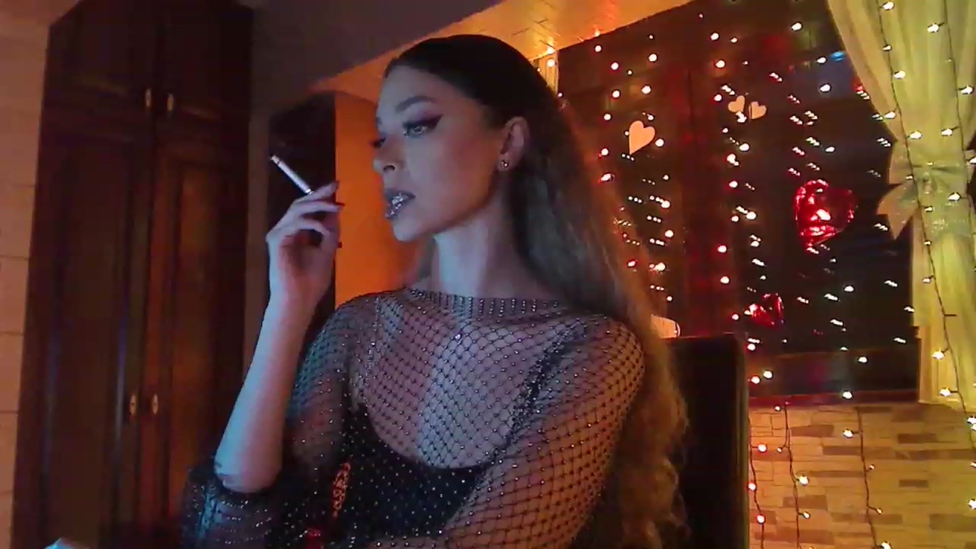 Gallery image thumbnail from No_bo_dy's myfreecams stream on, 02/19/2023, 24:01 image 11 of 20