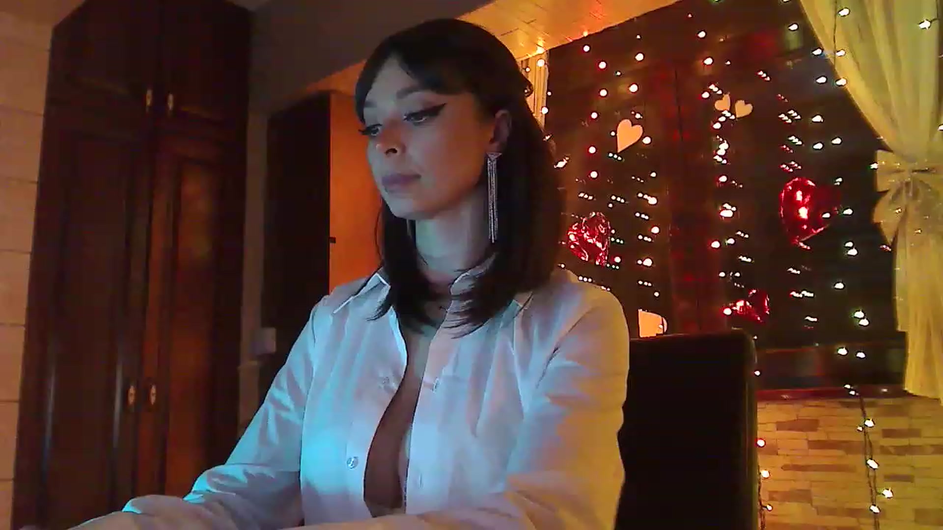 Gallery image thumbnail from No_bo_dy's myfreecams stream on, 02/23/2023, 03:24 image 12 of 20